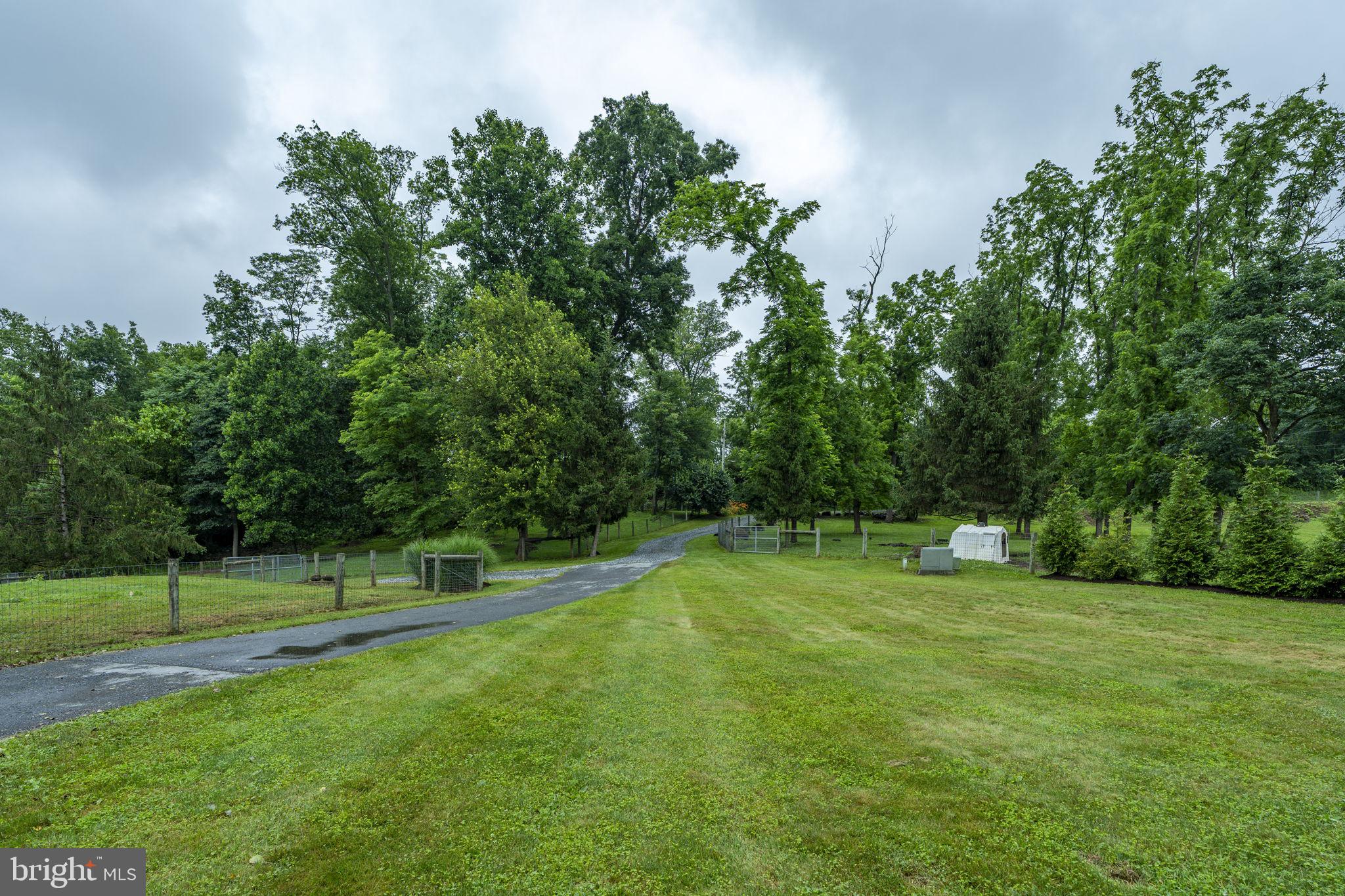 SOUTH LONDONDERRY - Residential