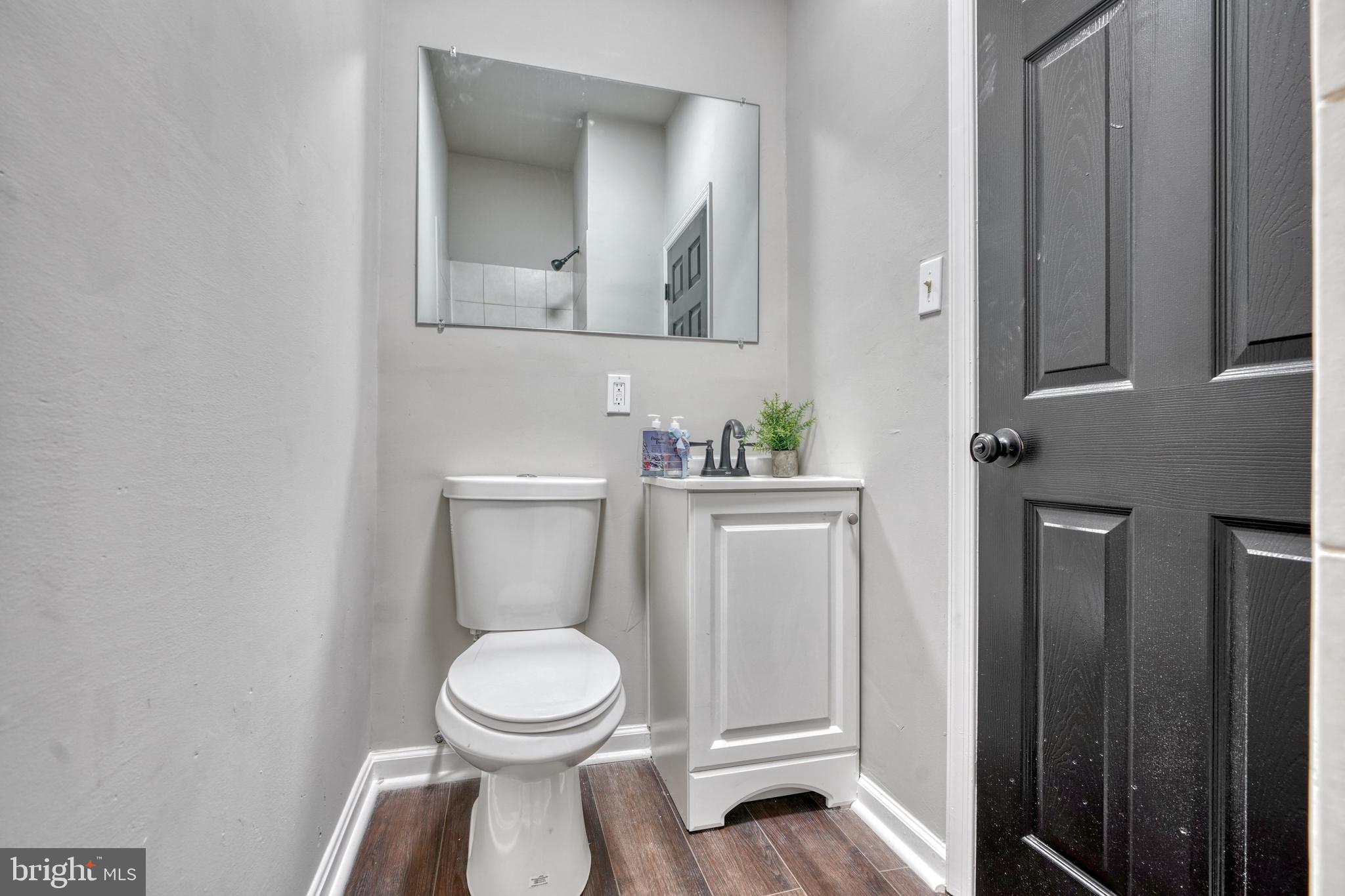 PARK CIRCLE - Residential