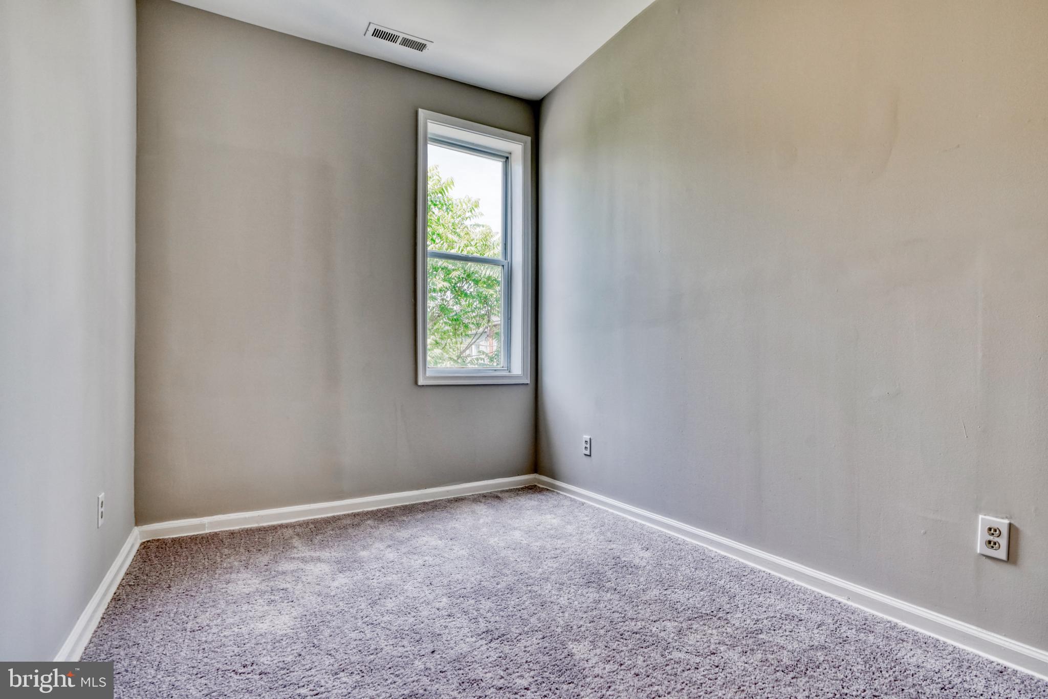 PARK CIRCLE - Residential