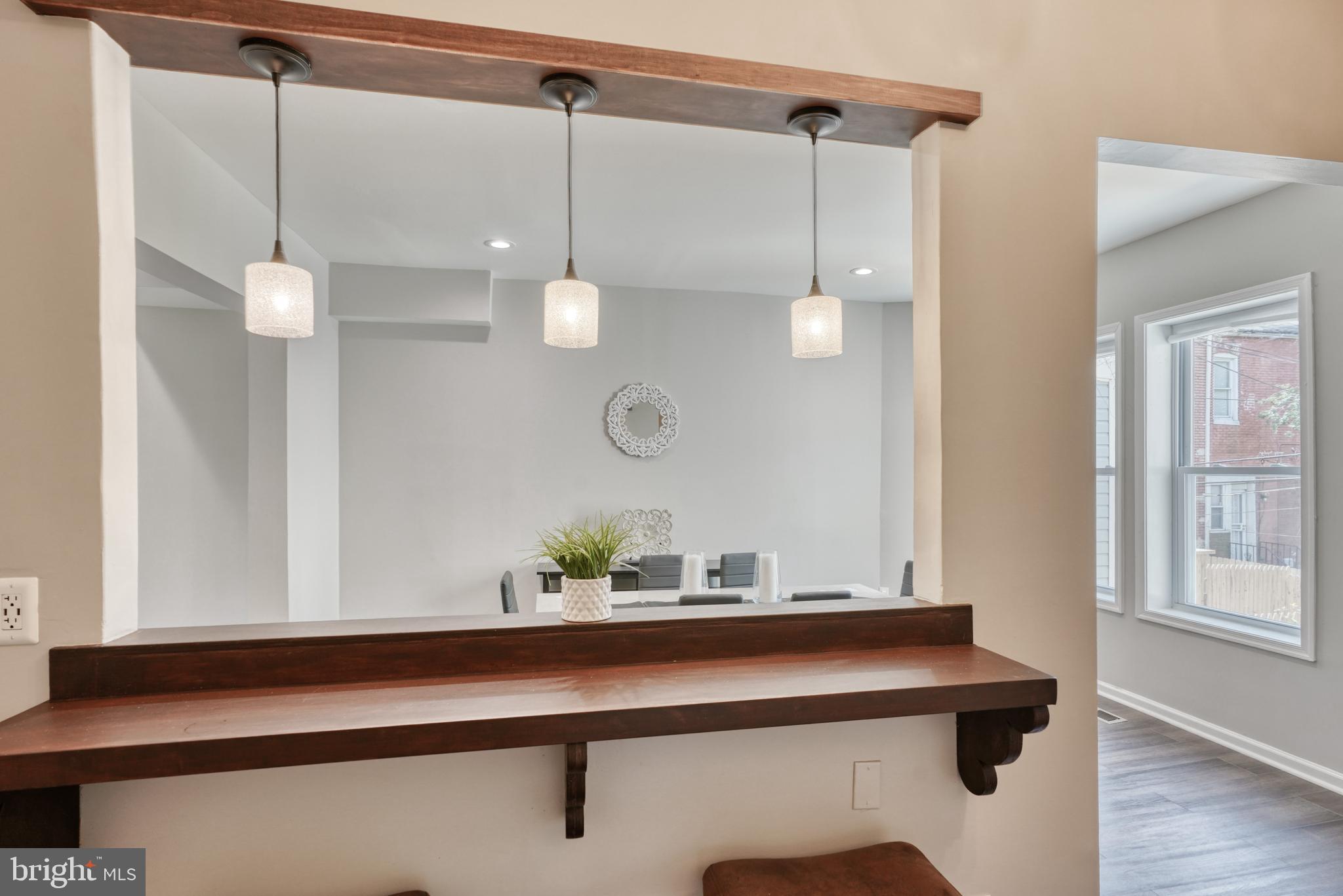 PARK CIRCLE - Residential