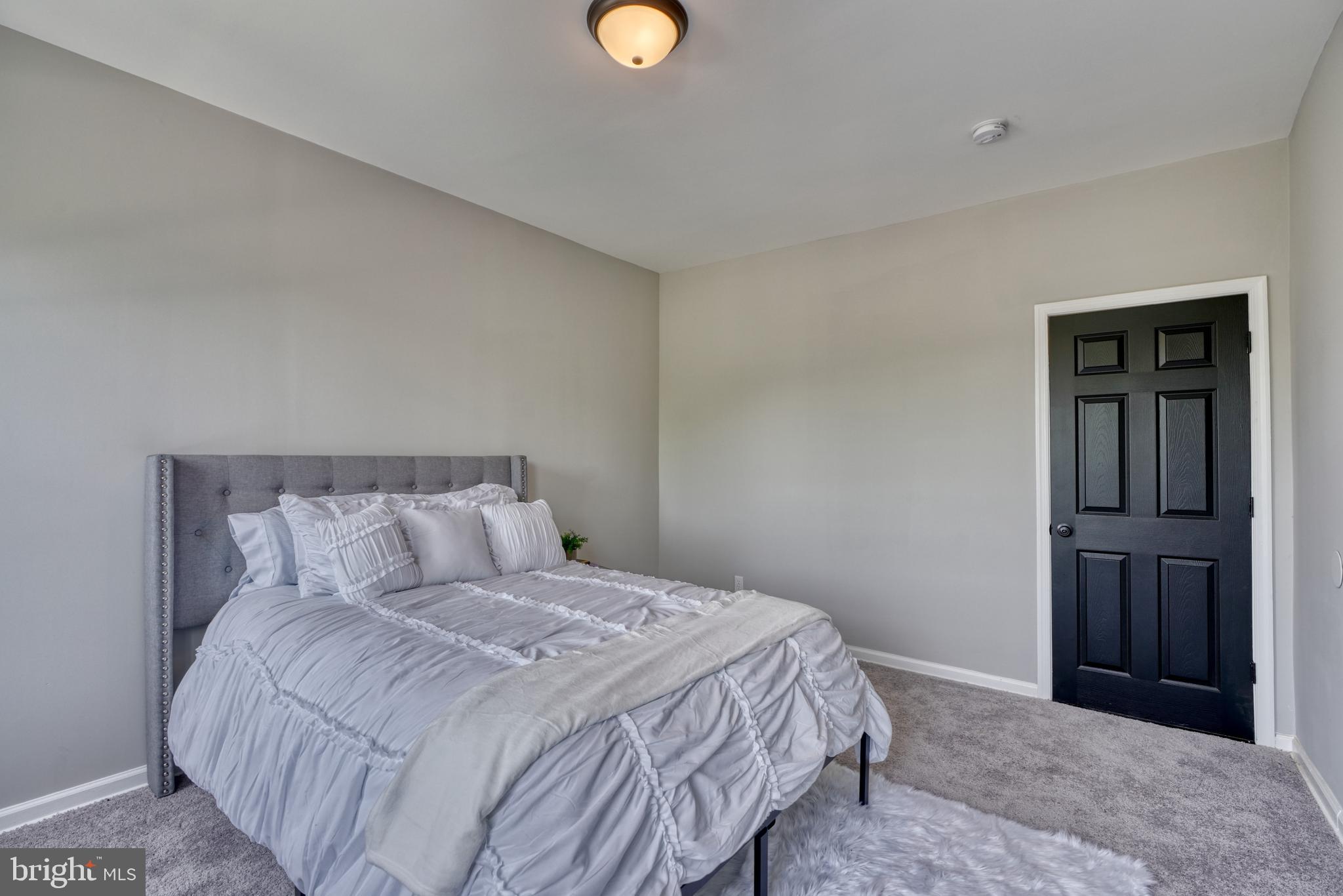 PARK CIRCLE - Residential