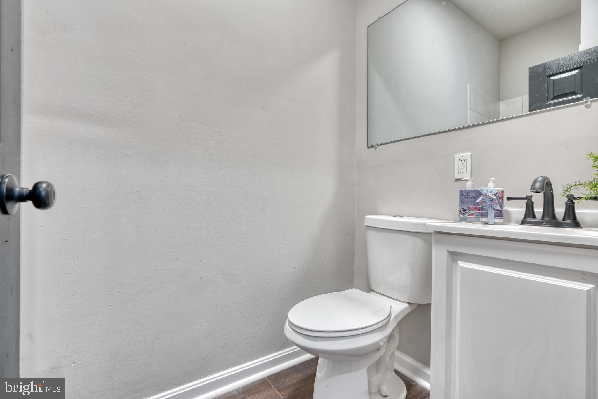 PARK CIRCLE - Residential