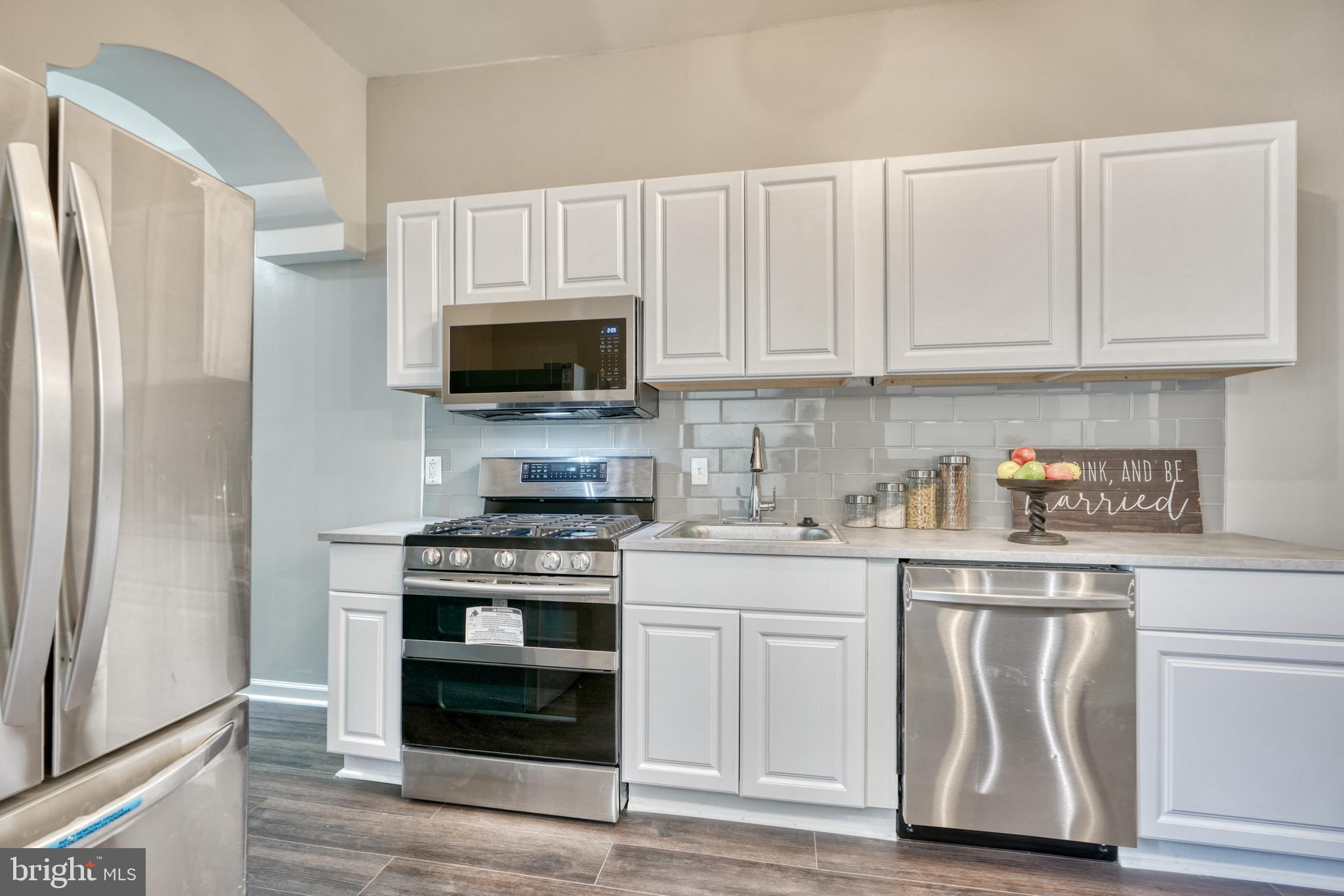 PARK CIRCLE - Residential