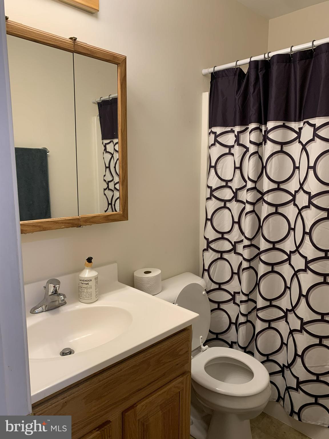 AMBER WOODS - Residential