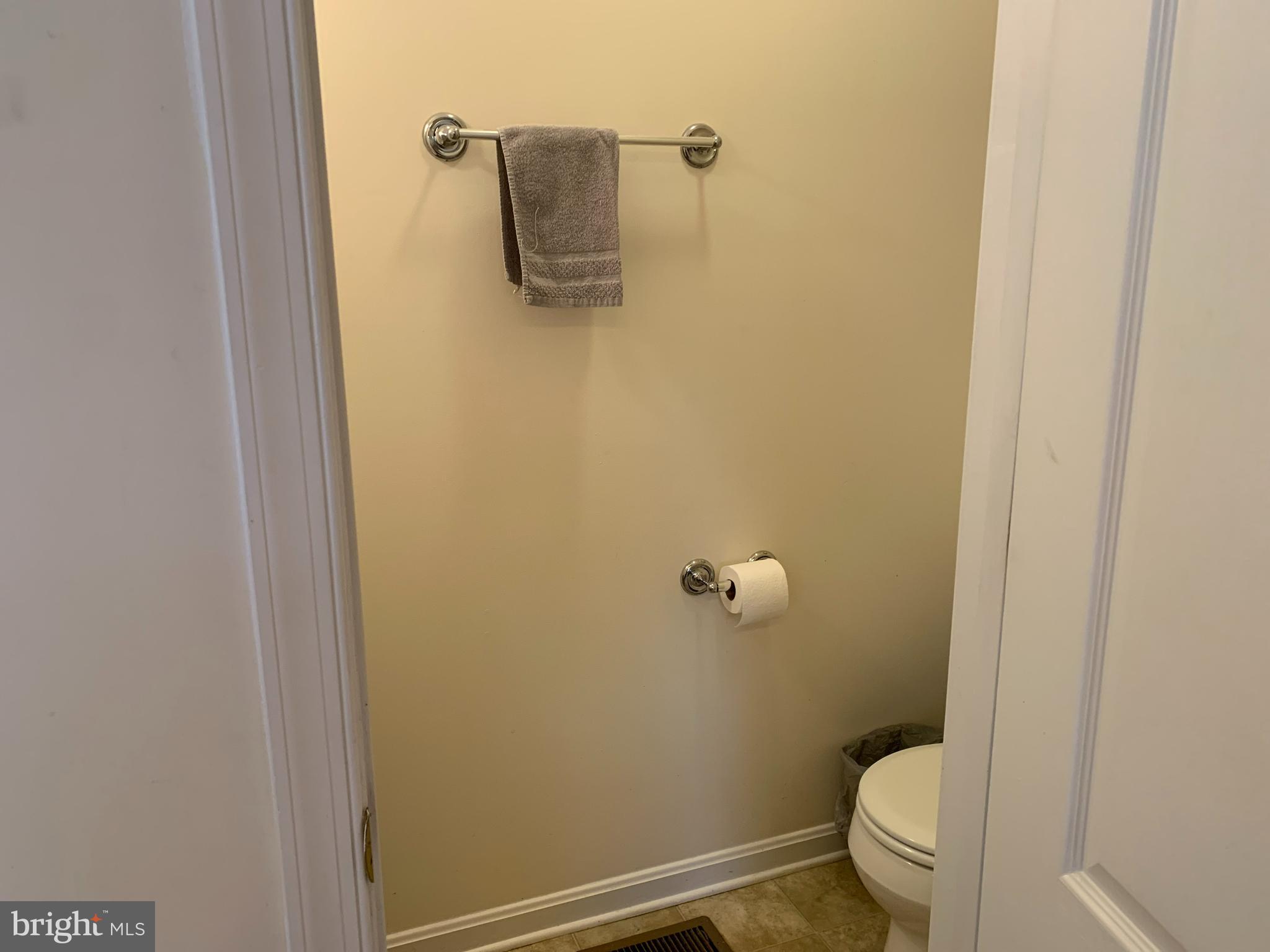 AMBER WOODS - Residential