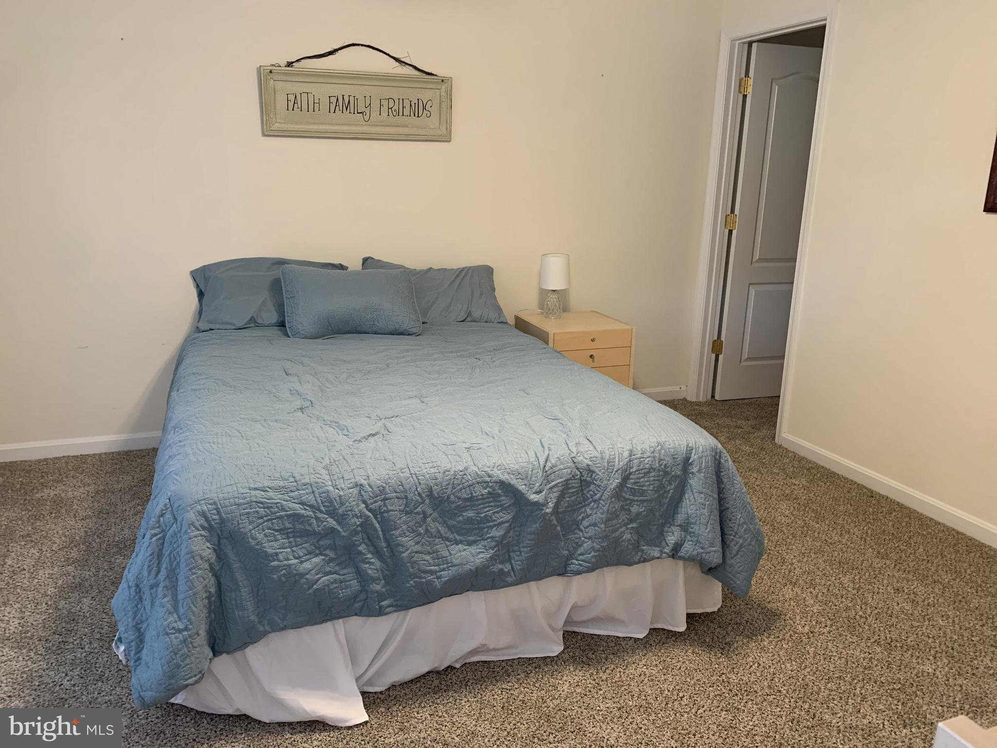 AMBER WOODS - Residential