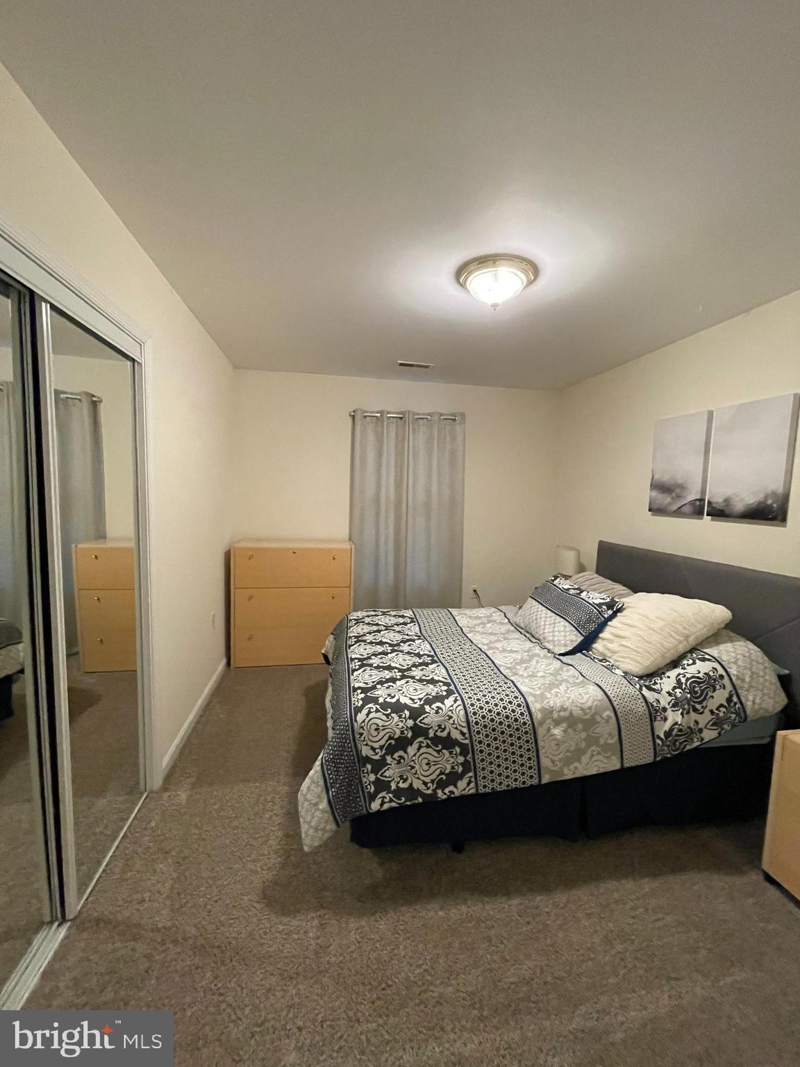 AMBER WOODS - Residential