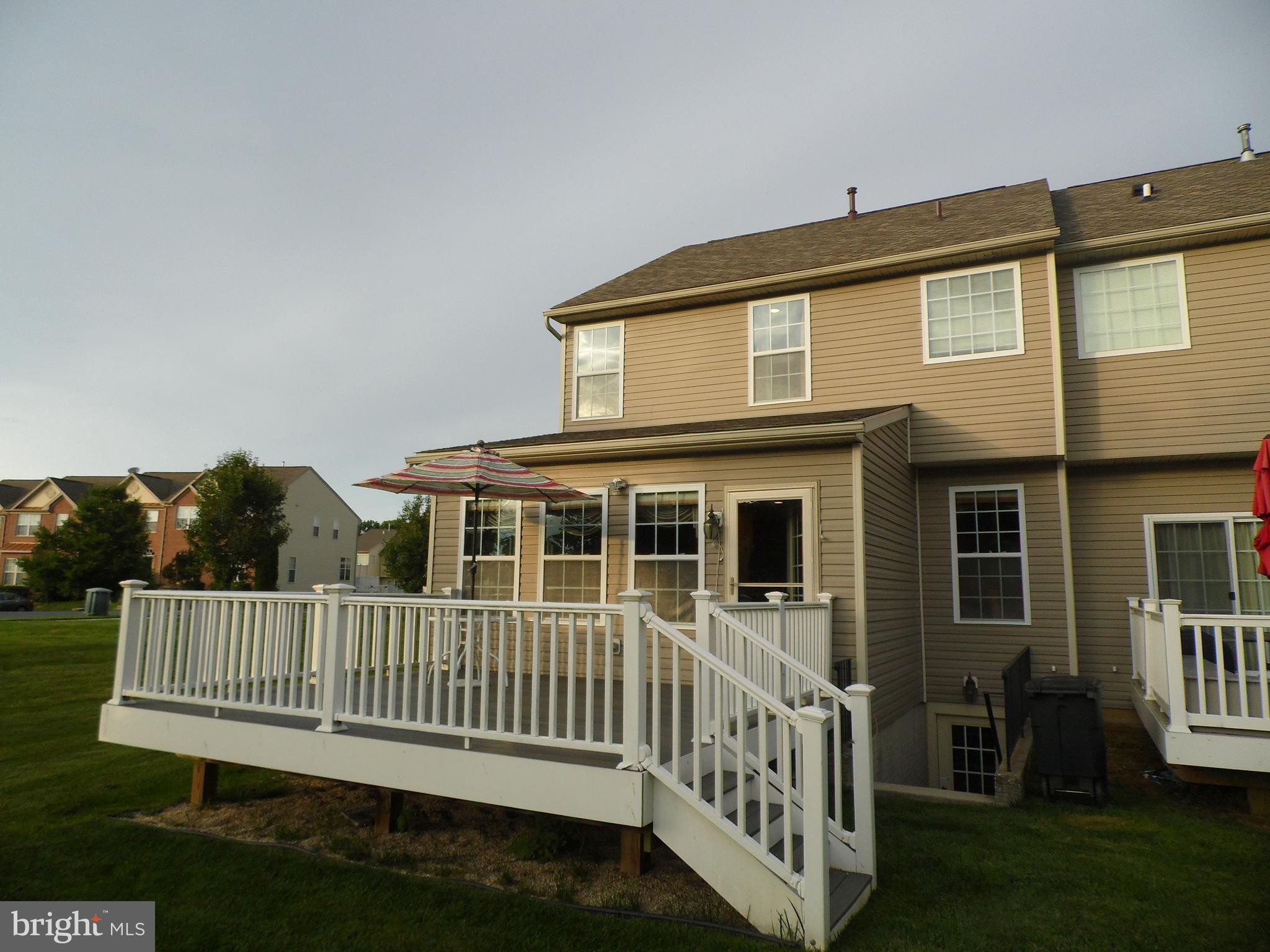 MONMOUTH MEADOWS - Residential Lease