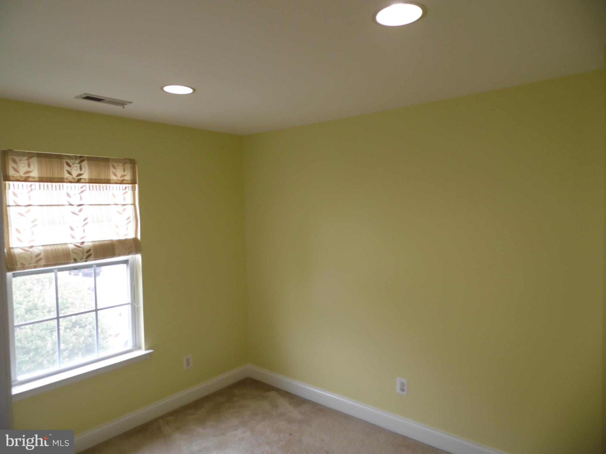 MONMOUTH MEADOWS - Residential Lease