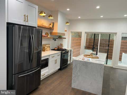 Townhouse For Sale - 1915 Watkins Street<br/> PHILADELPHIA, PA 19145