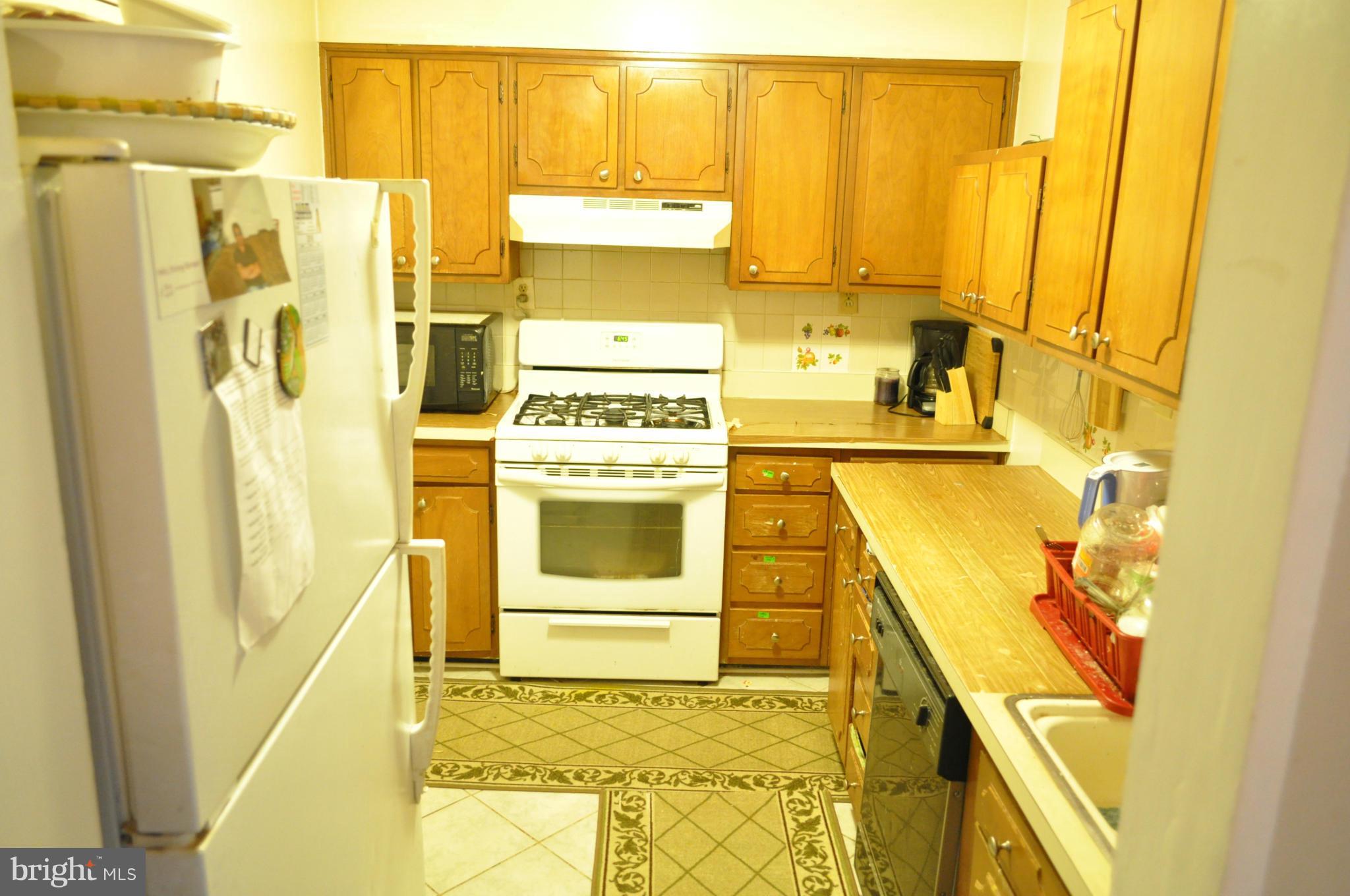 PIMMIT HILLS - Residential