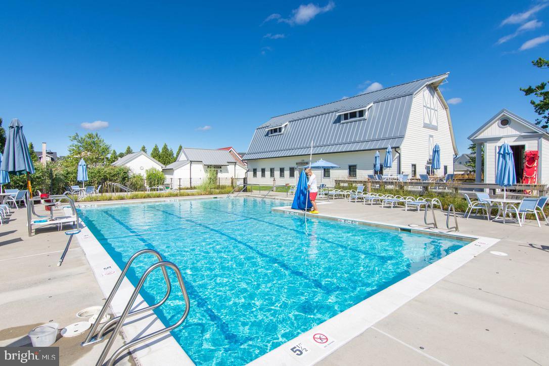 GIBSONS GRANT - Residential