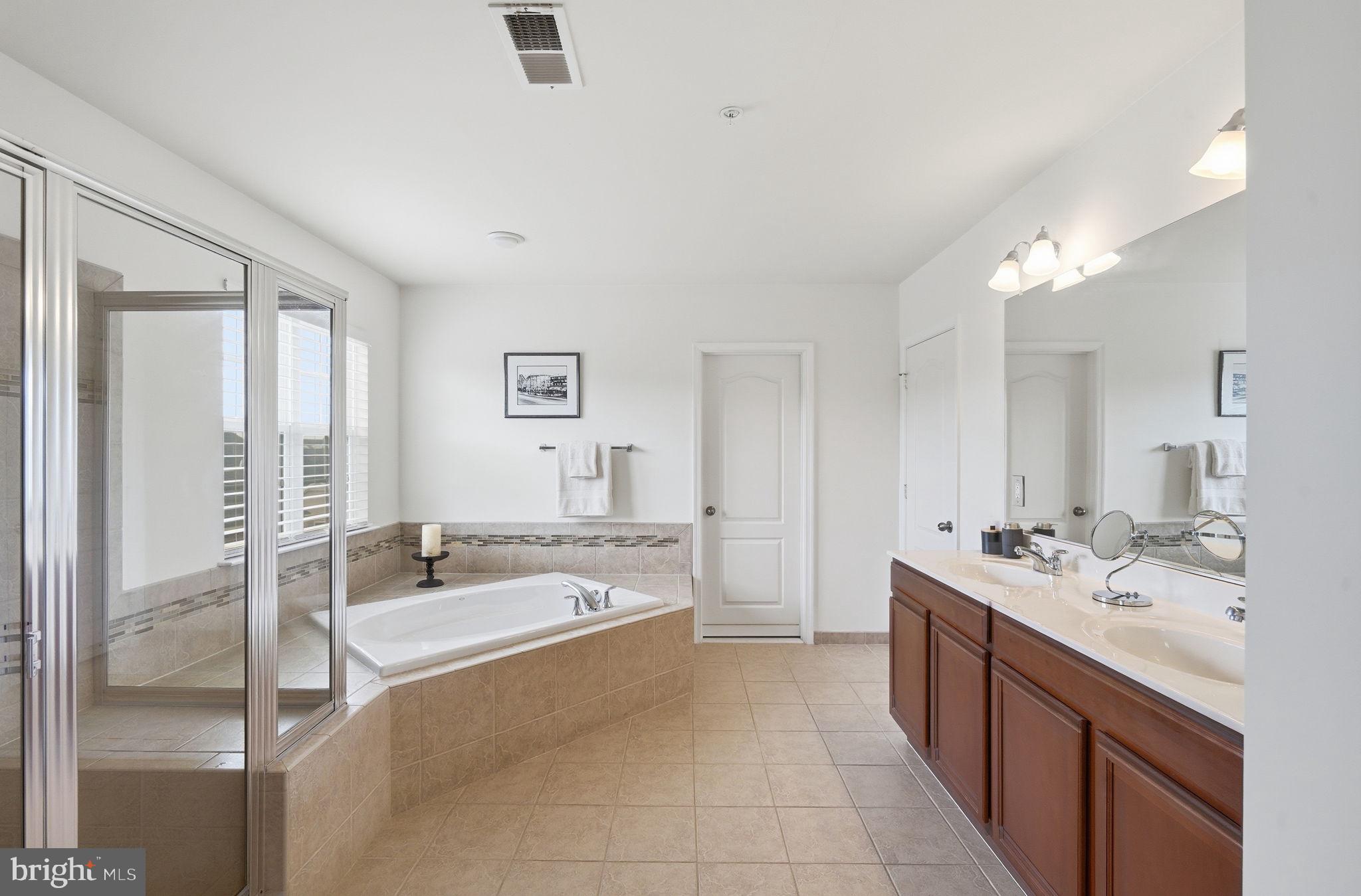 GIBSONS GRANT - Residential