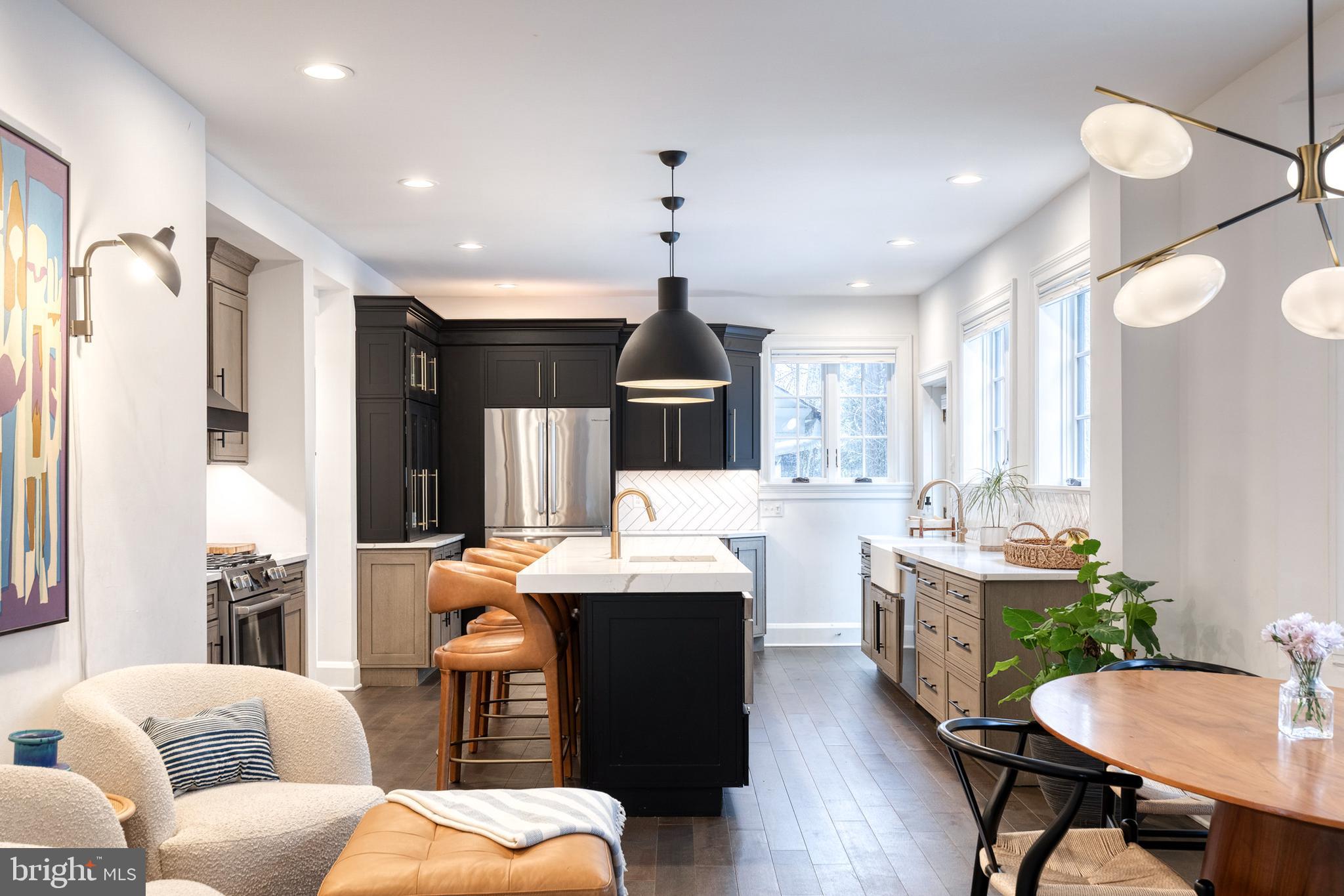 HOMELAND HISTORIC DISTRICT - Residential