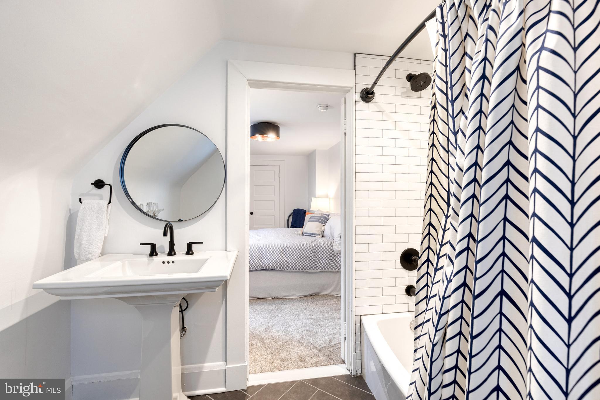 HOMELAND HISTORIC DISTRICT - Residential