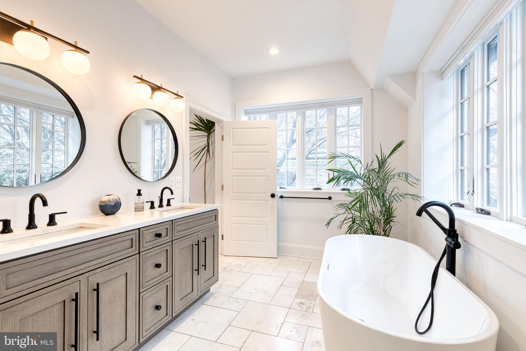 HOMELAND HISTORIC DISTRICT - Residential