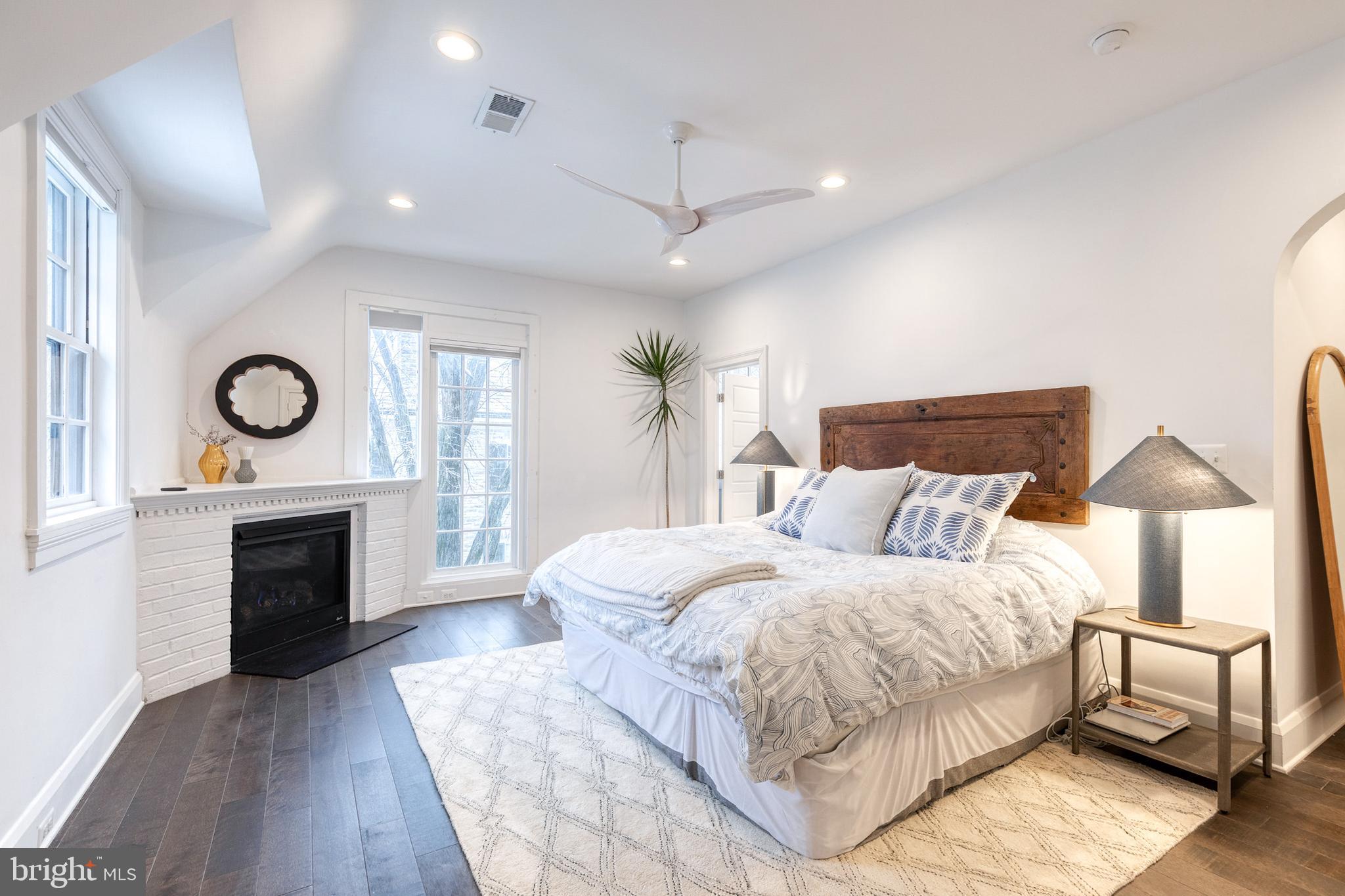 HOMELAND HISTORIC DISTRICT - Residential