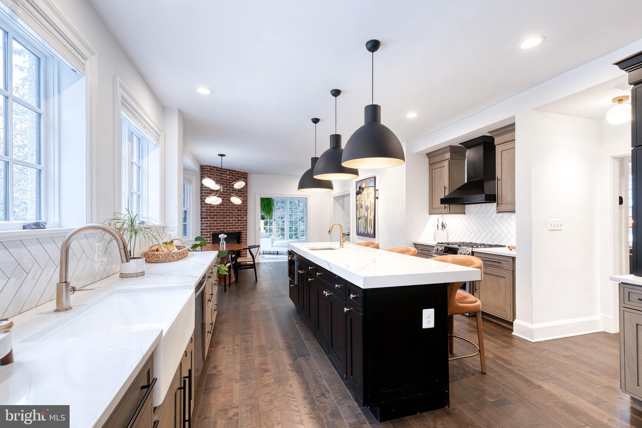 HOMELAND HISTORIC DISTRICT - Residential