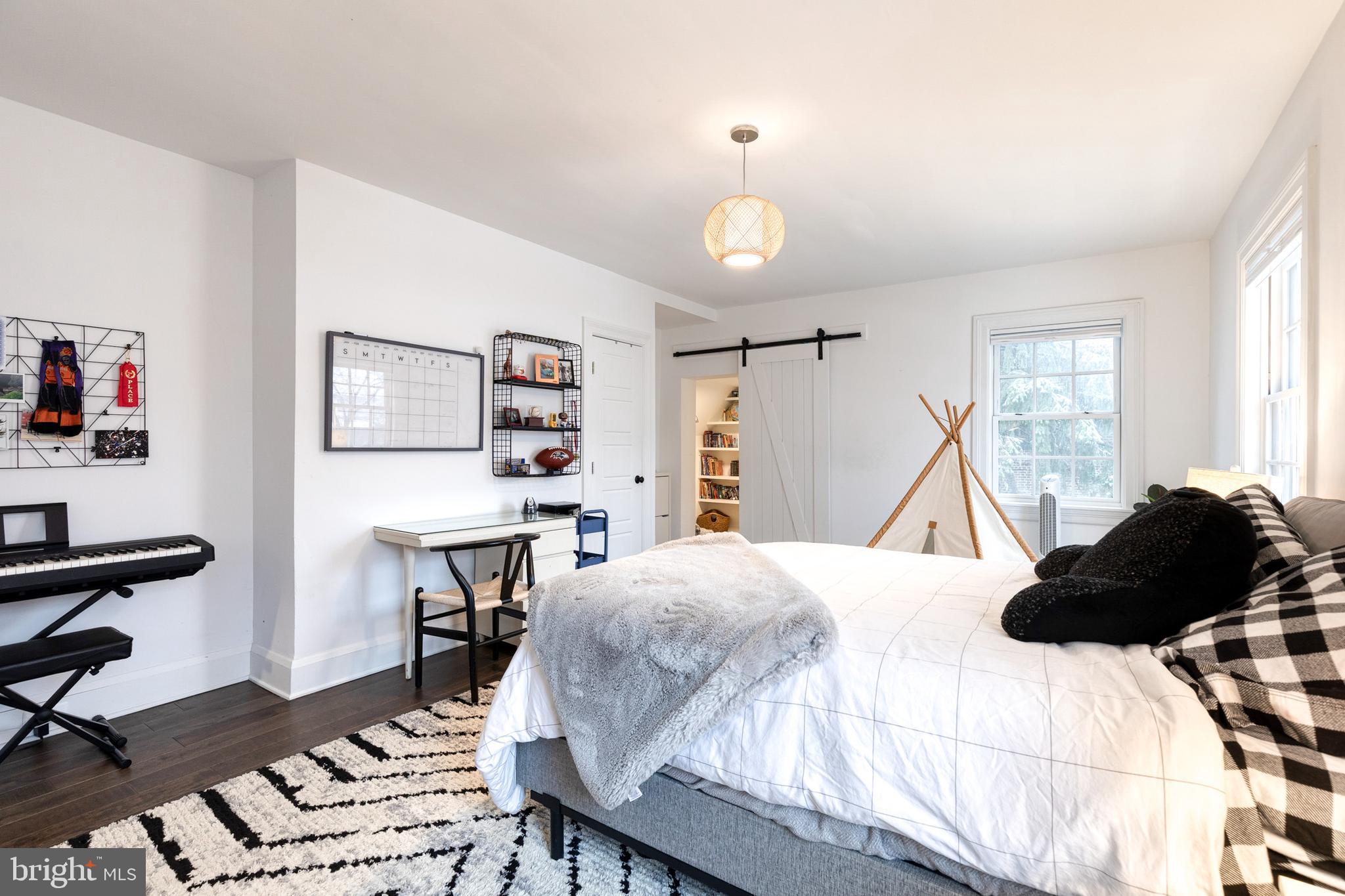 HOMELAND HISTORIC DISTRICT - Residential