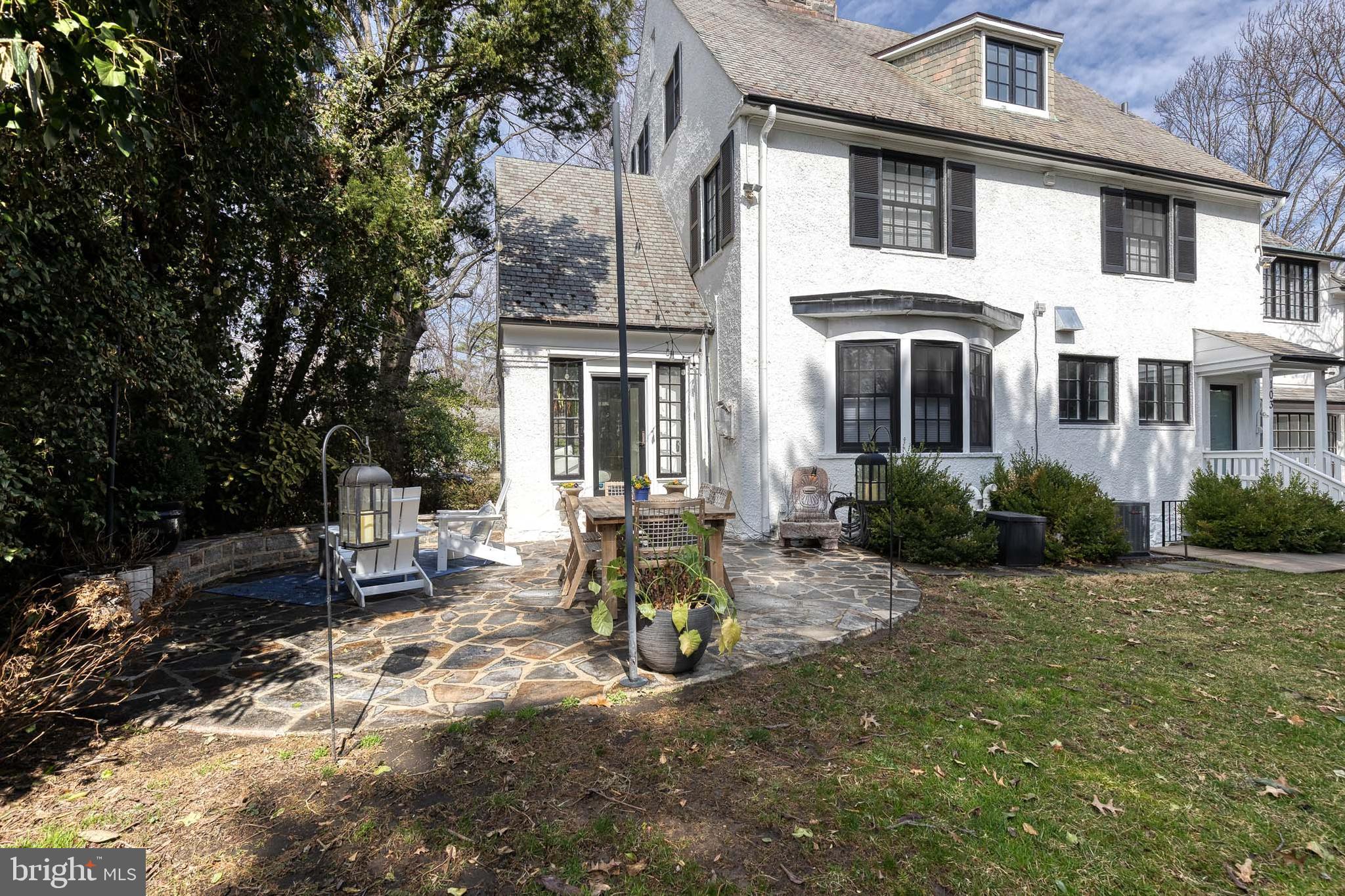 HOMELAND HISTORIC DISTRICT - Residential