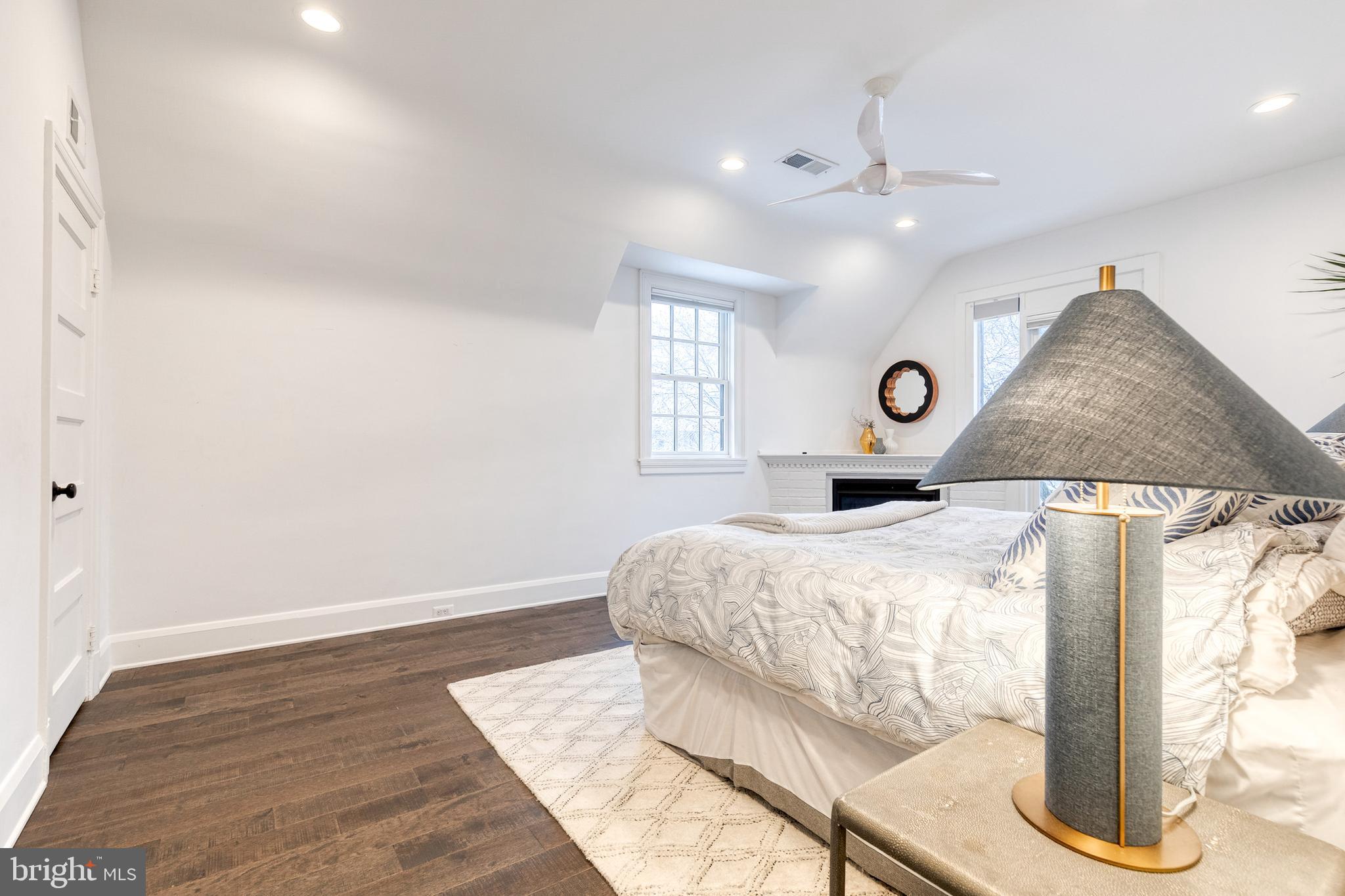 HOMELAND HISTORIC DISTRICT - Residential