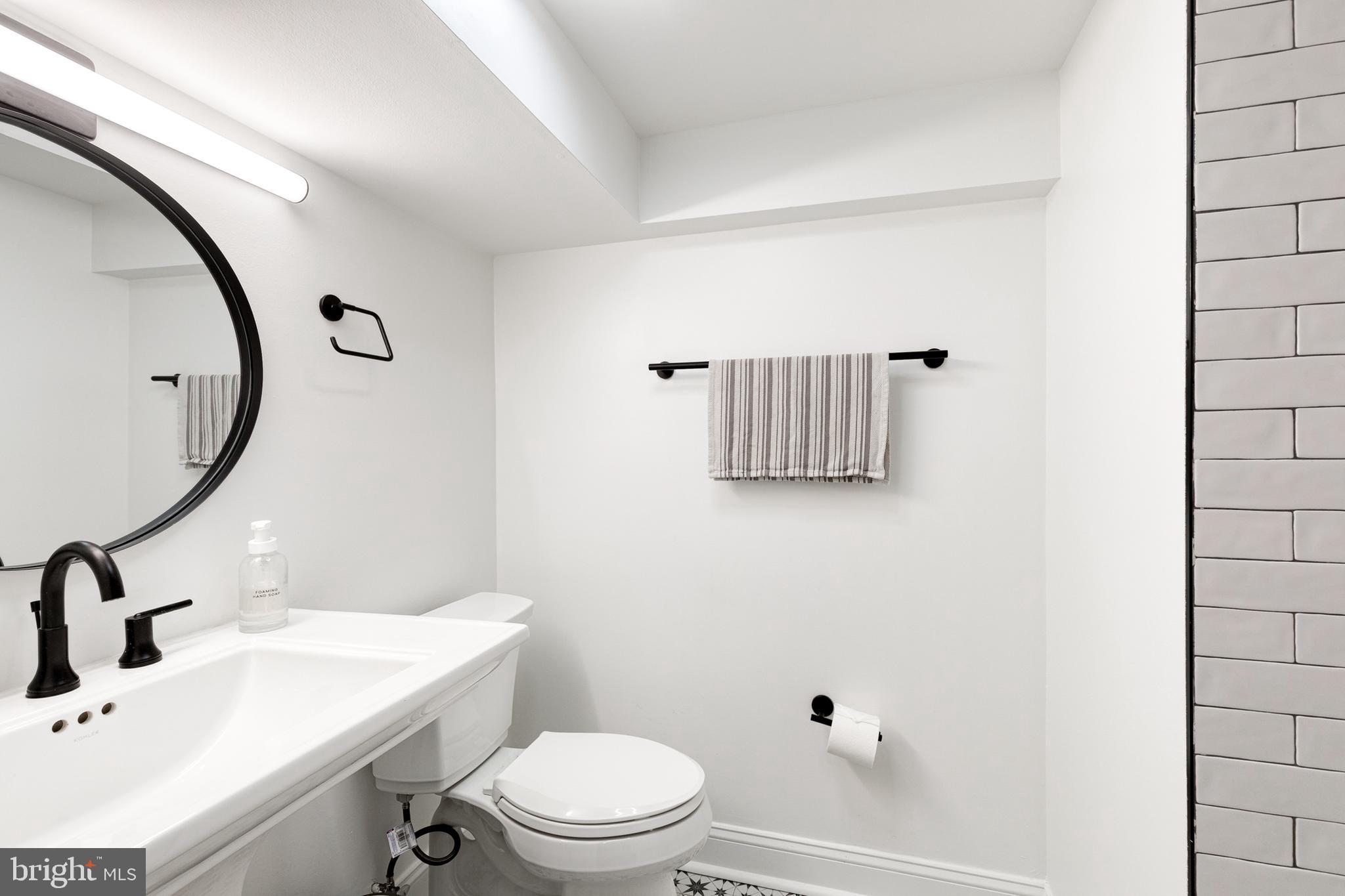 HOMELAND HISTORIC DISTRICT - Residential