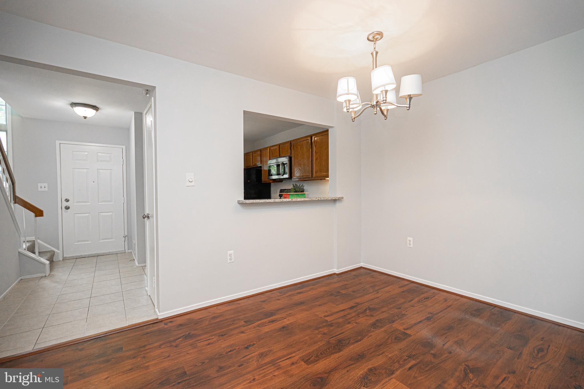 VILLAGES OF MOUNT VERNON - Residential