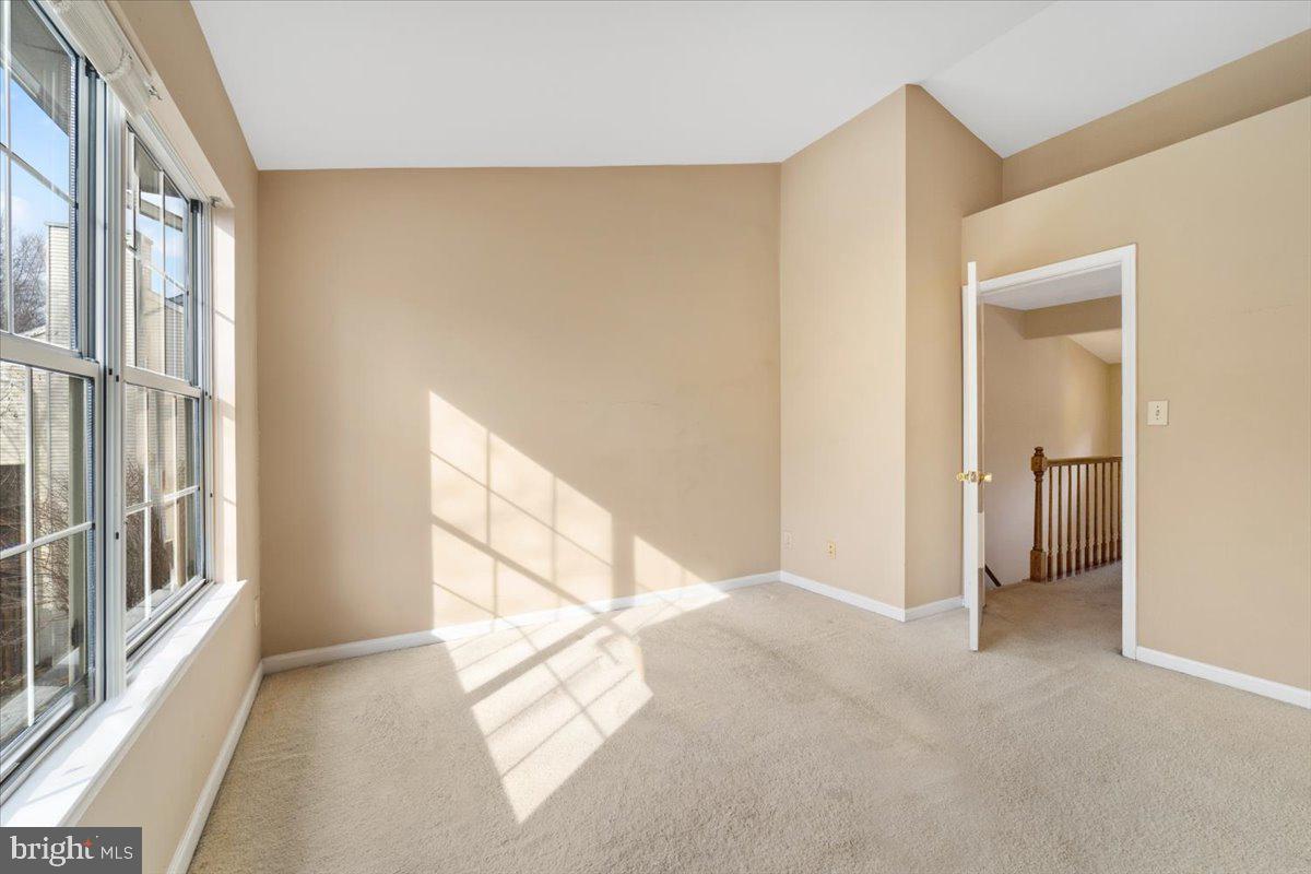 SPRINGHILL TOWNHOME - Residential