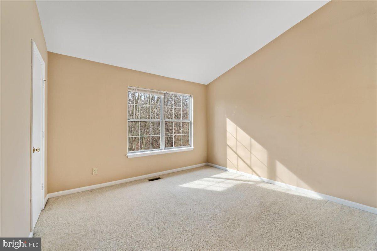 SPRINGHILL TOWNHOME - Residential