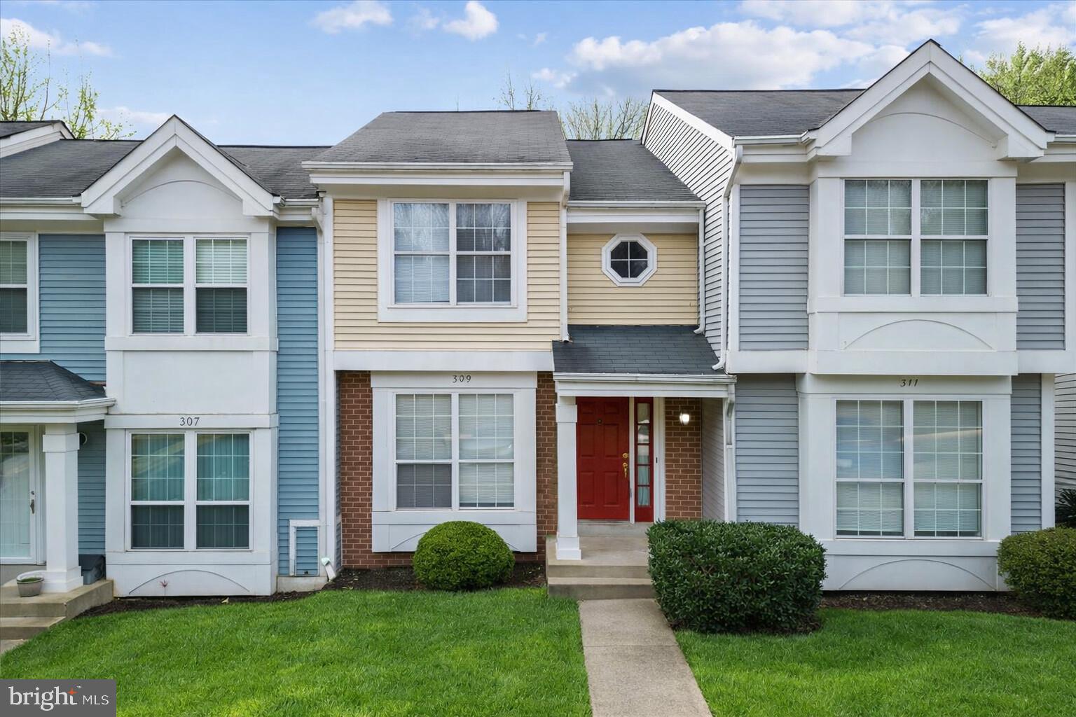 SPRINGHILL TOWNHOME - Residential