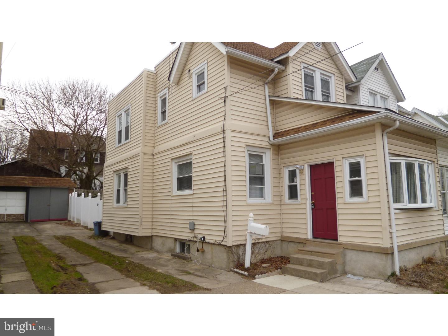 YEADON - Residential