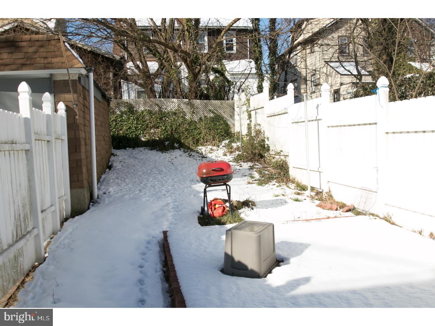 YEADON - Residential