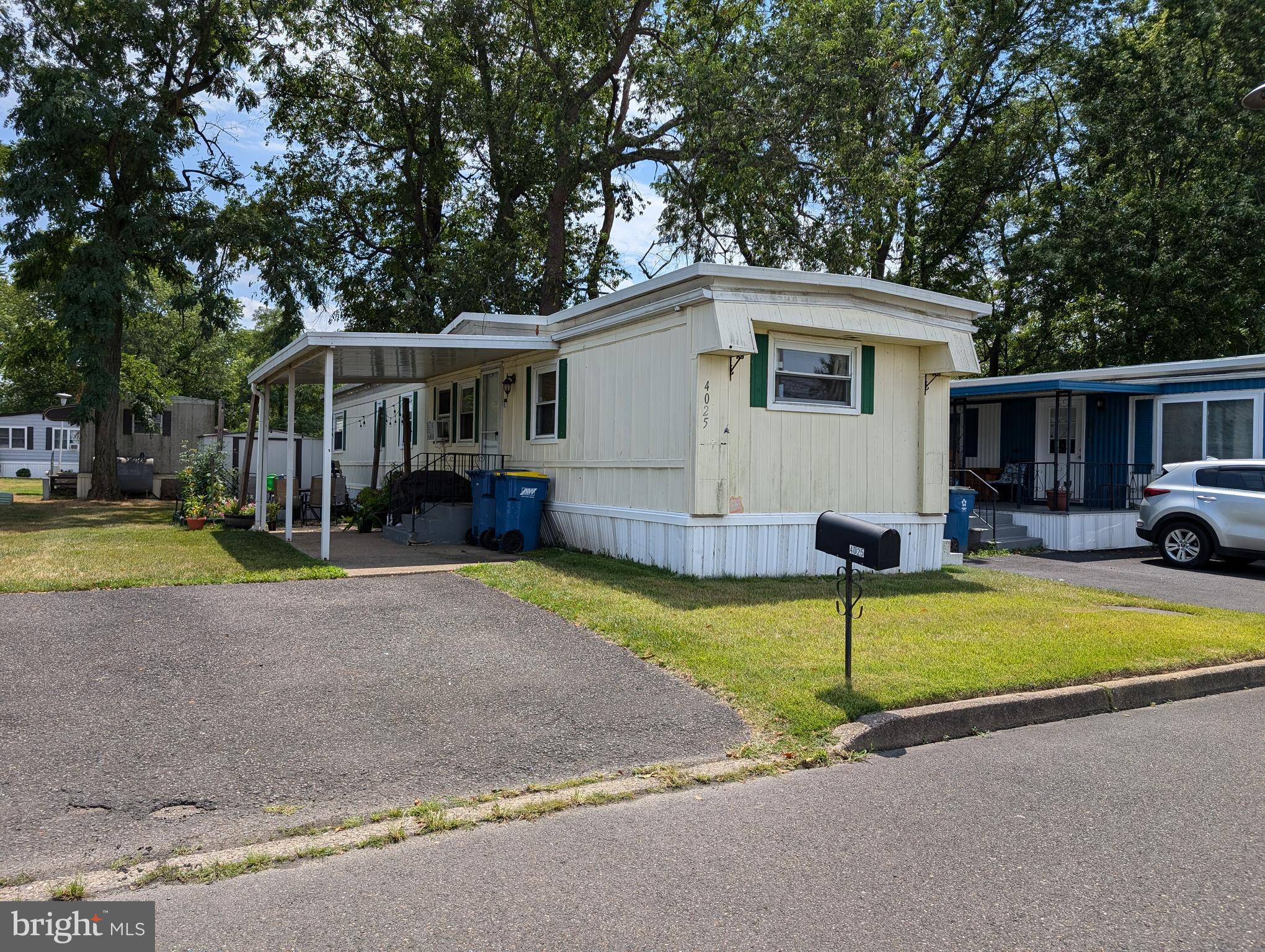 PENNWOOD CROSSING - Residential