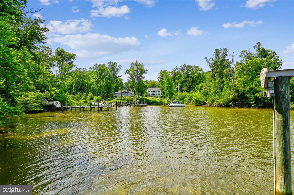 POPLAR POINT - Residential