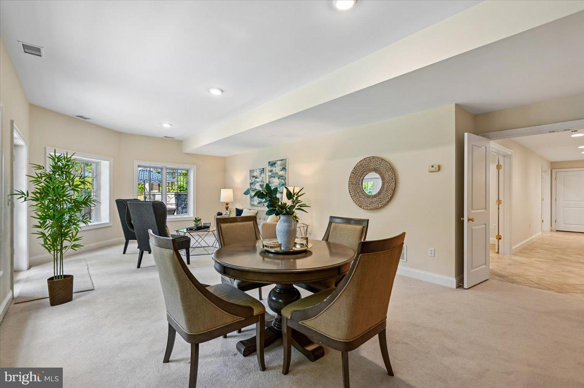 POPLAR POINT - Residential
