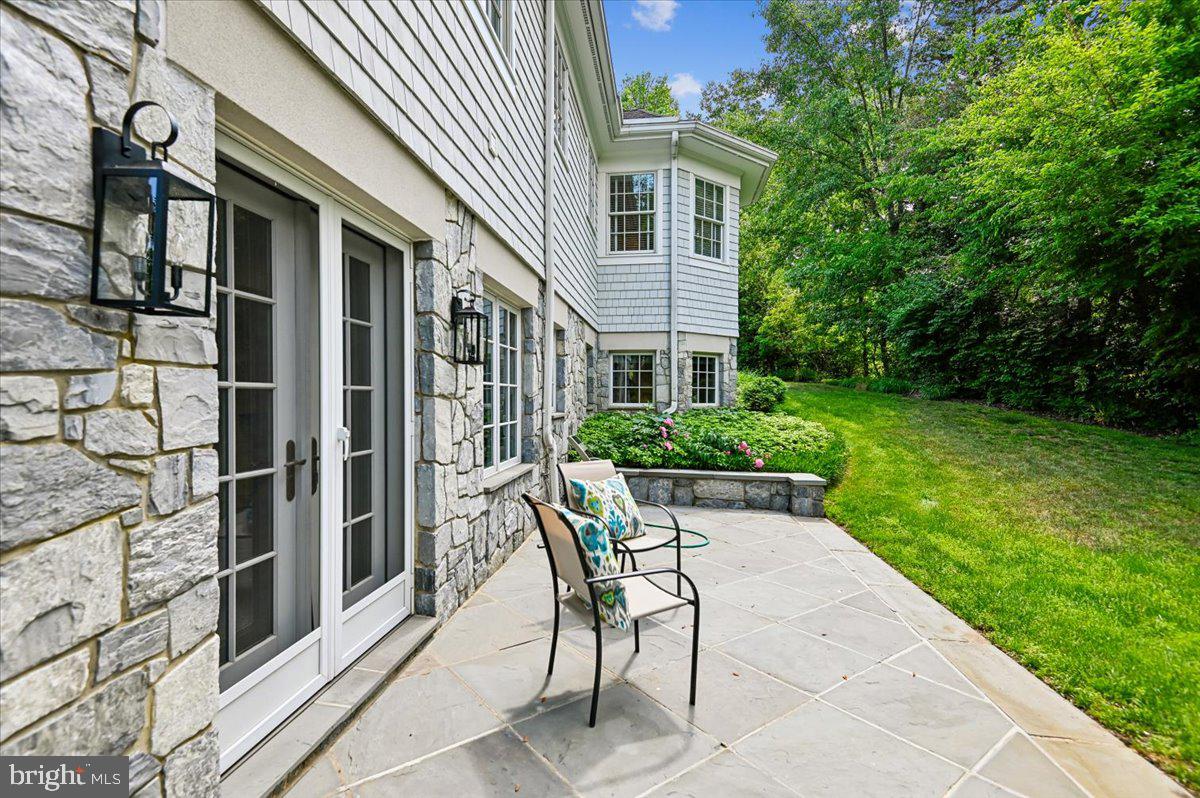 POPLAR POINT - Residential