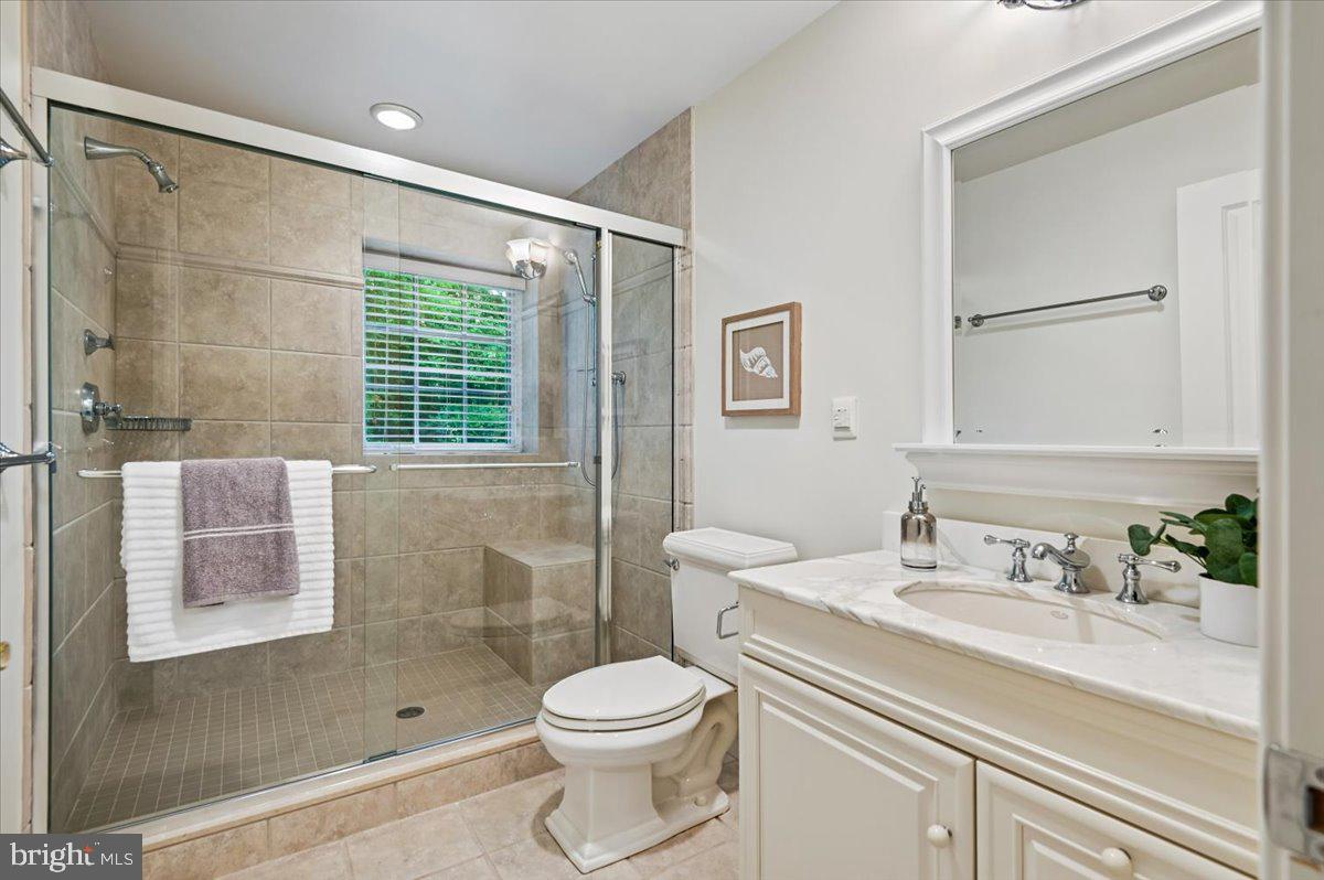 POPLAR POINT - Residential