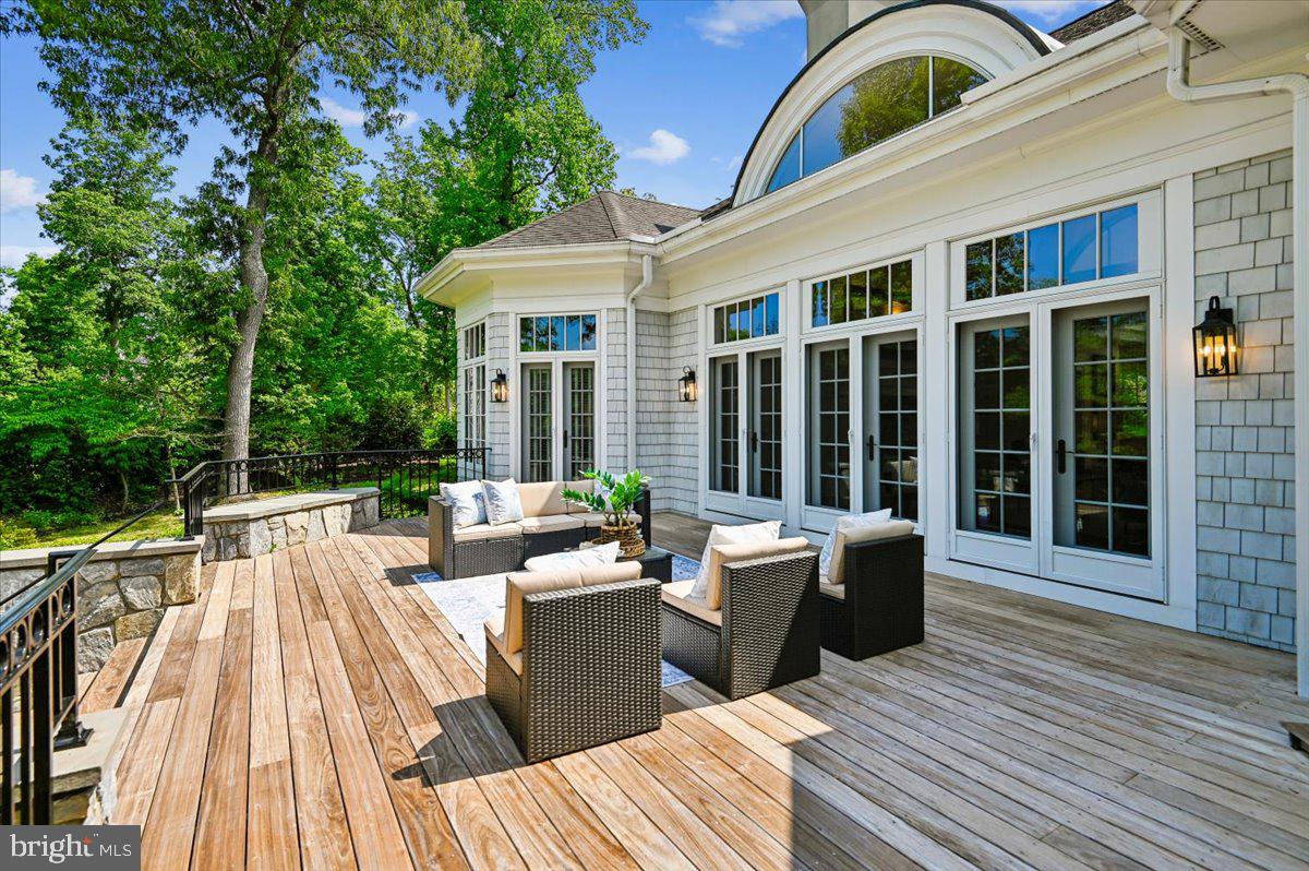 POPLAR POINT - Residential