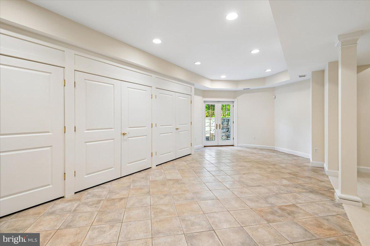 POPLAR POINT - Residential