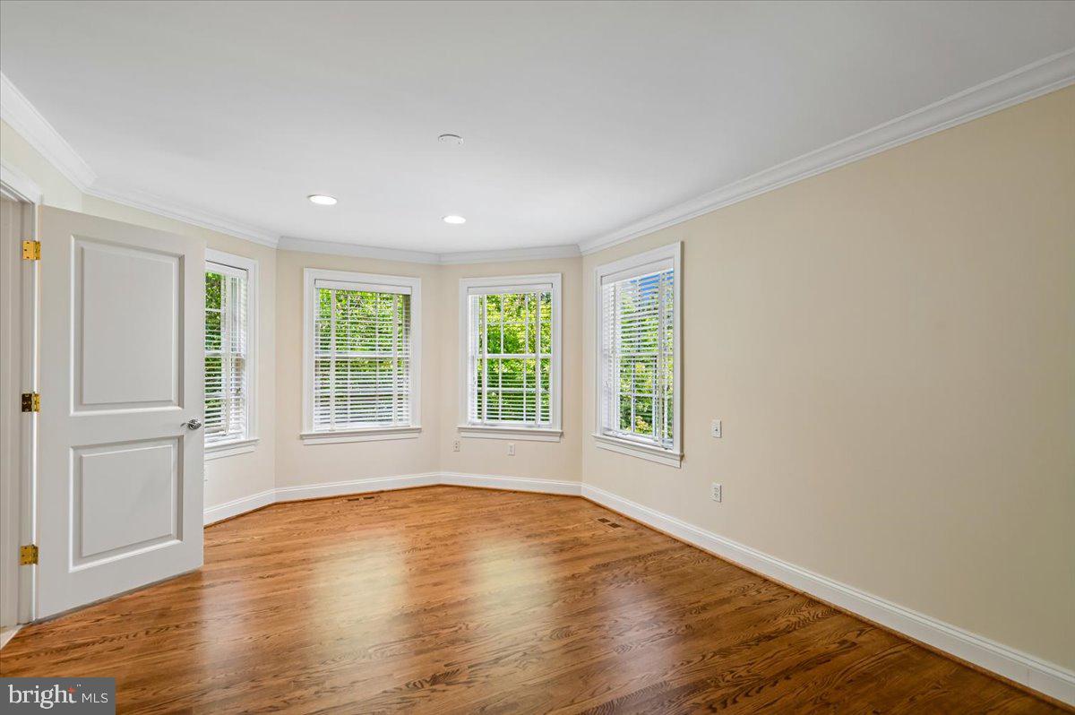 POPLAR POINT - Residential