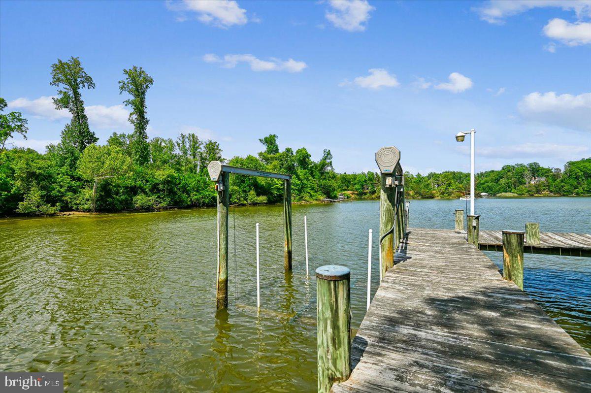 POPLAR POINT - Residential