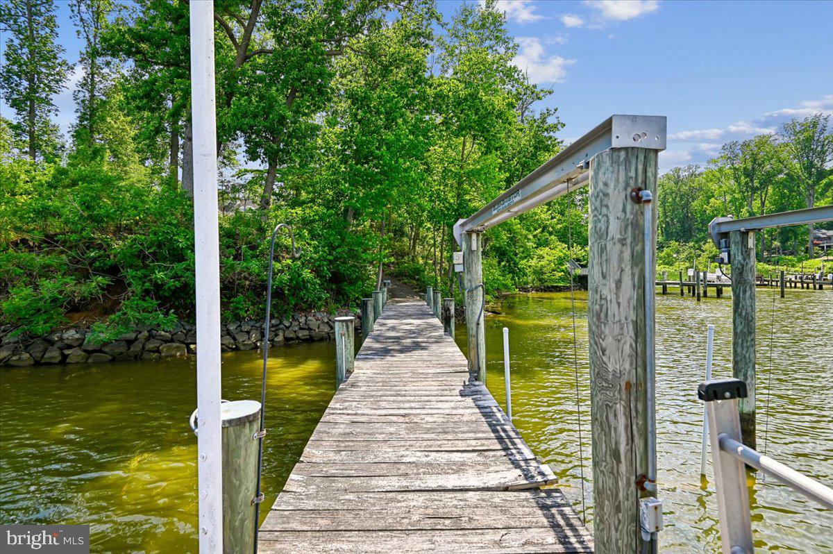 POPLAR POINT - Residential