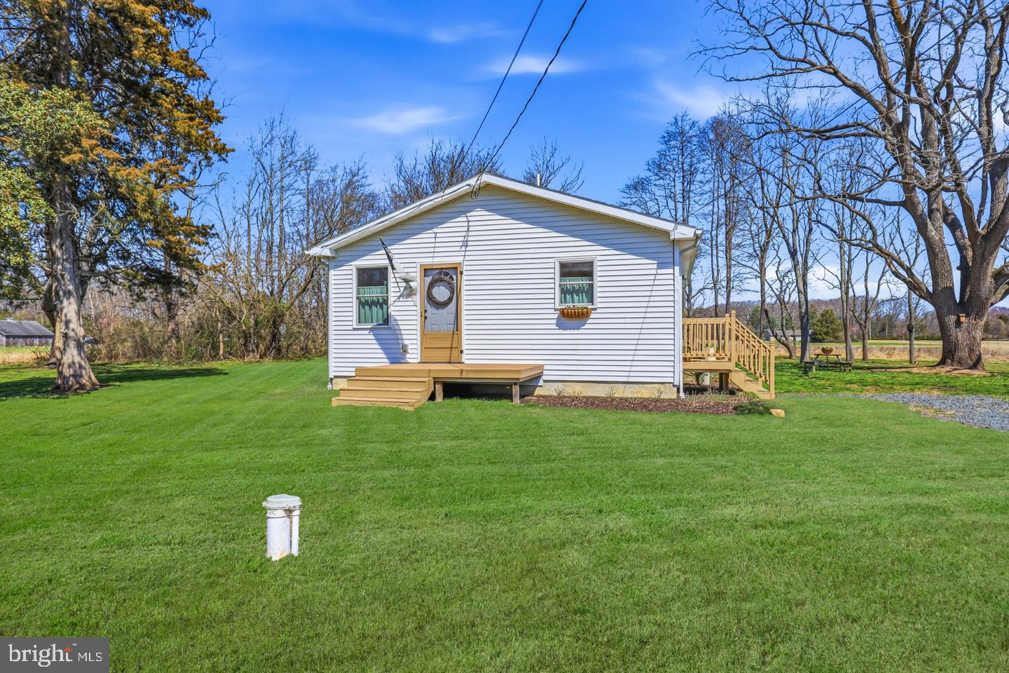 412 THREE BRIDGE ROAD