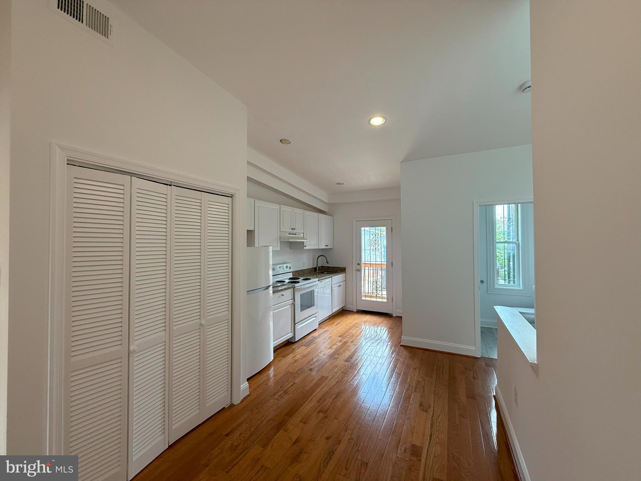 1707 NORTH CAPITOL STREET NE