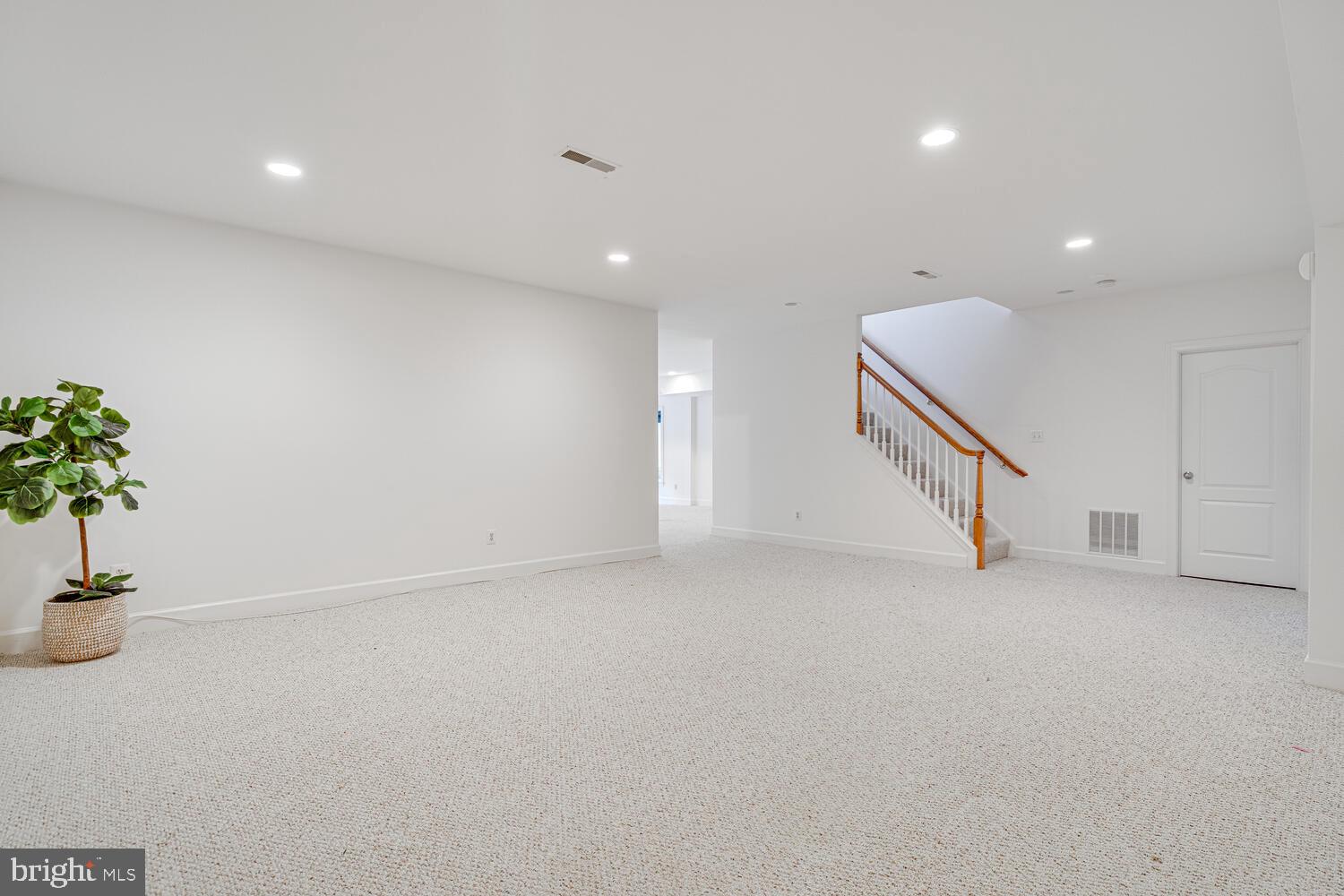 CARRINGTON - Residential