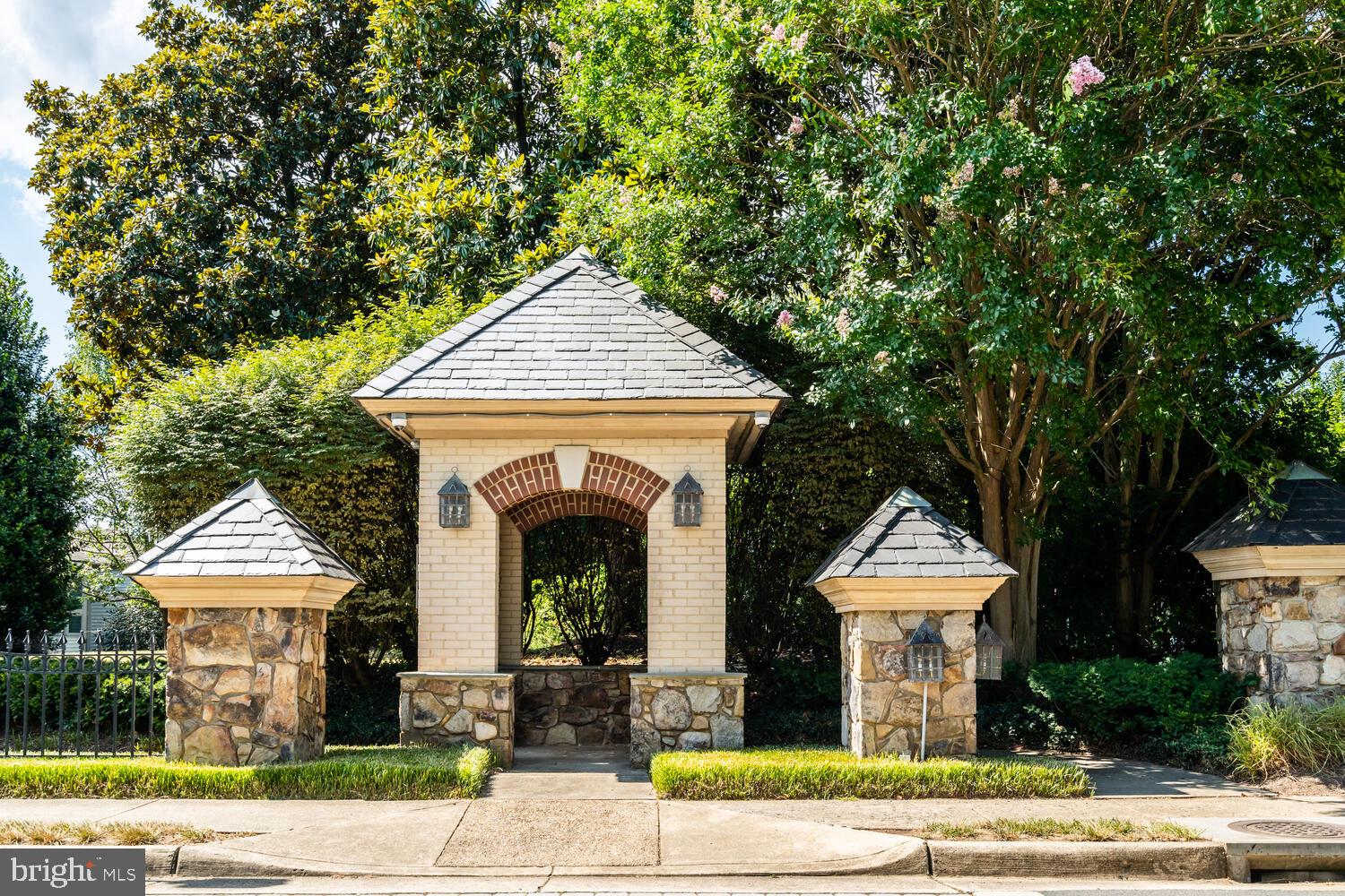 CARRINGTON - Residential