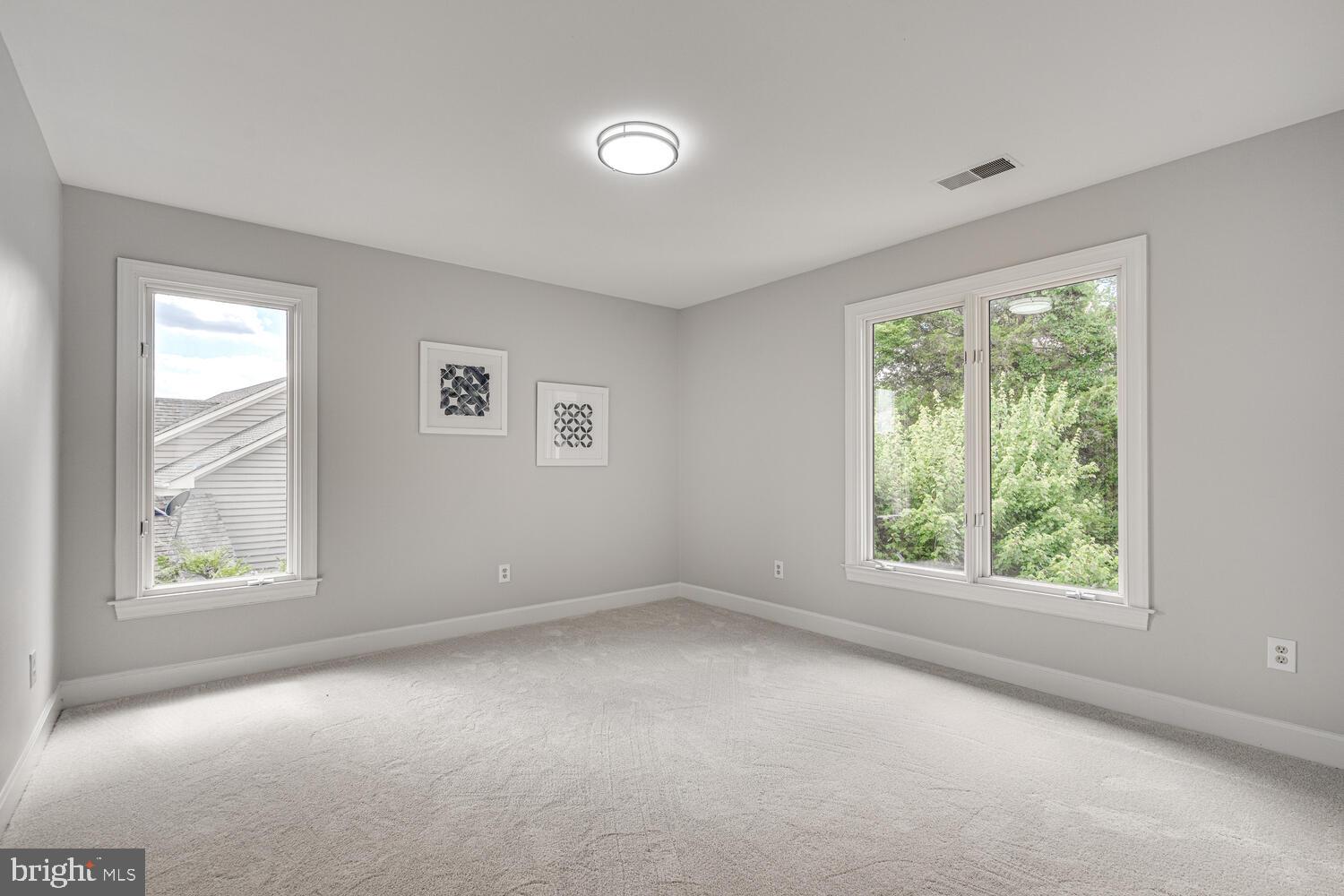 CARRINGTON - Residential