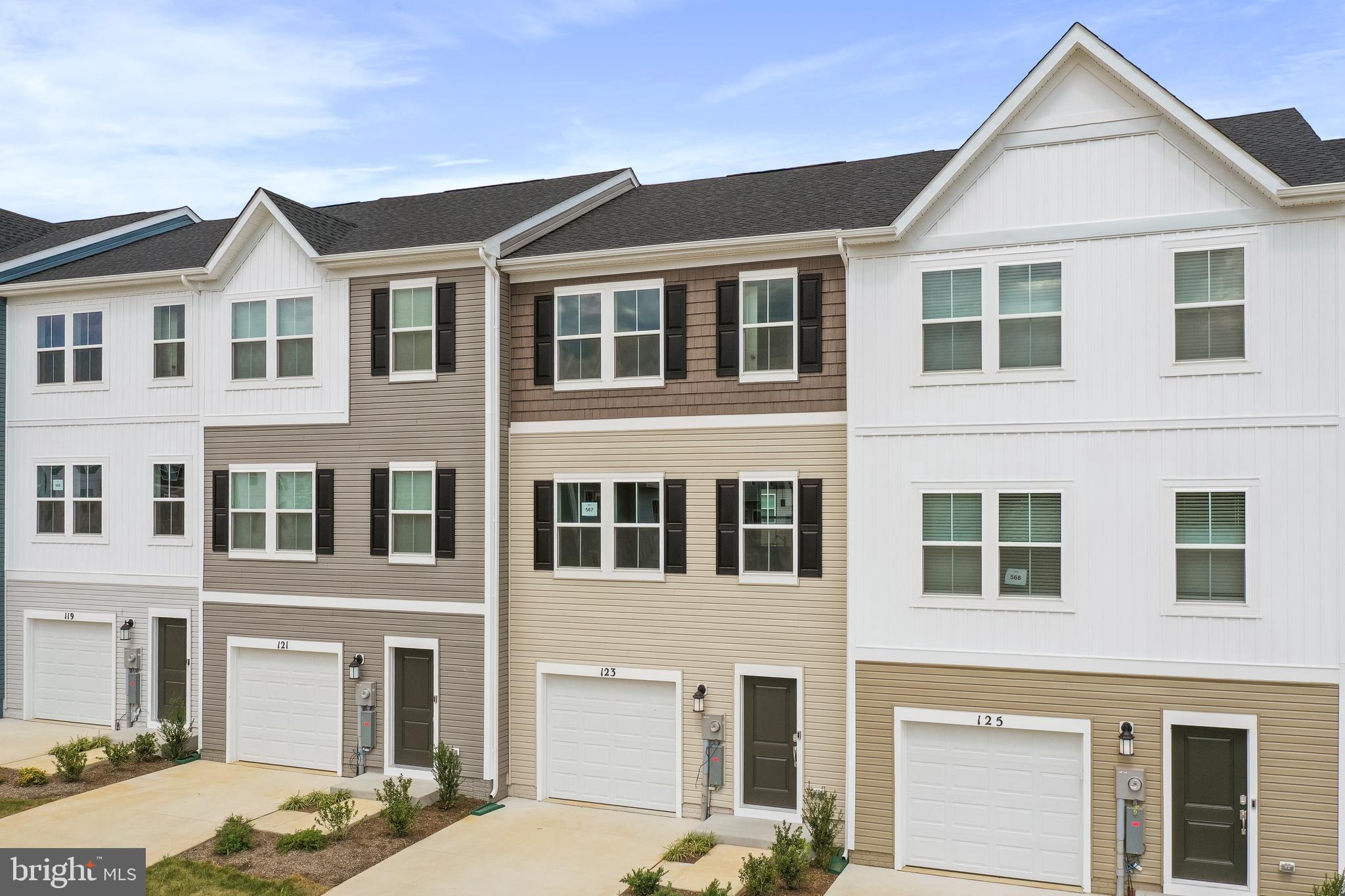 THE GALLERY - Residential Lease