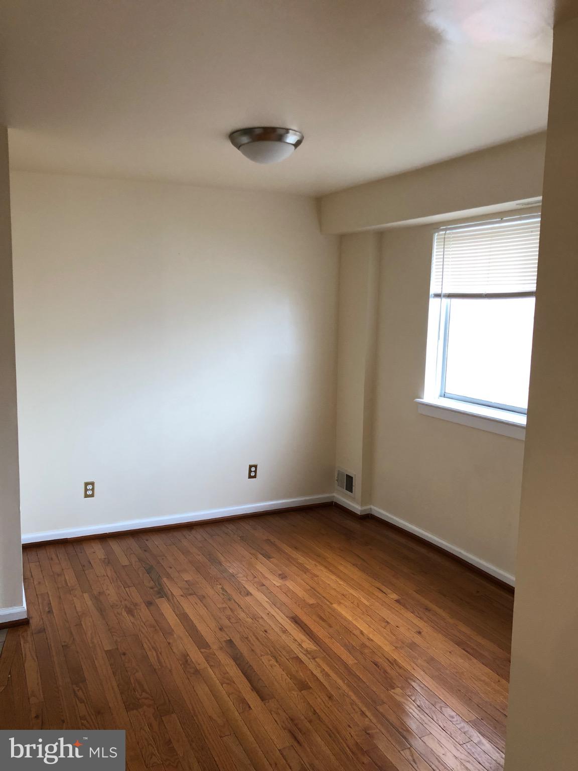 MARKHAM VIEW CONDOMINIUMS - Residential