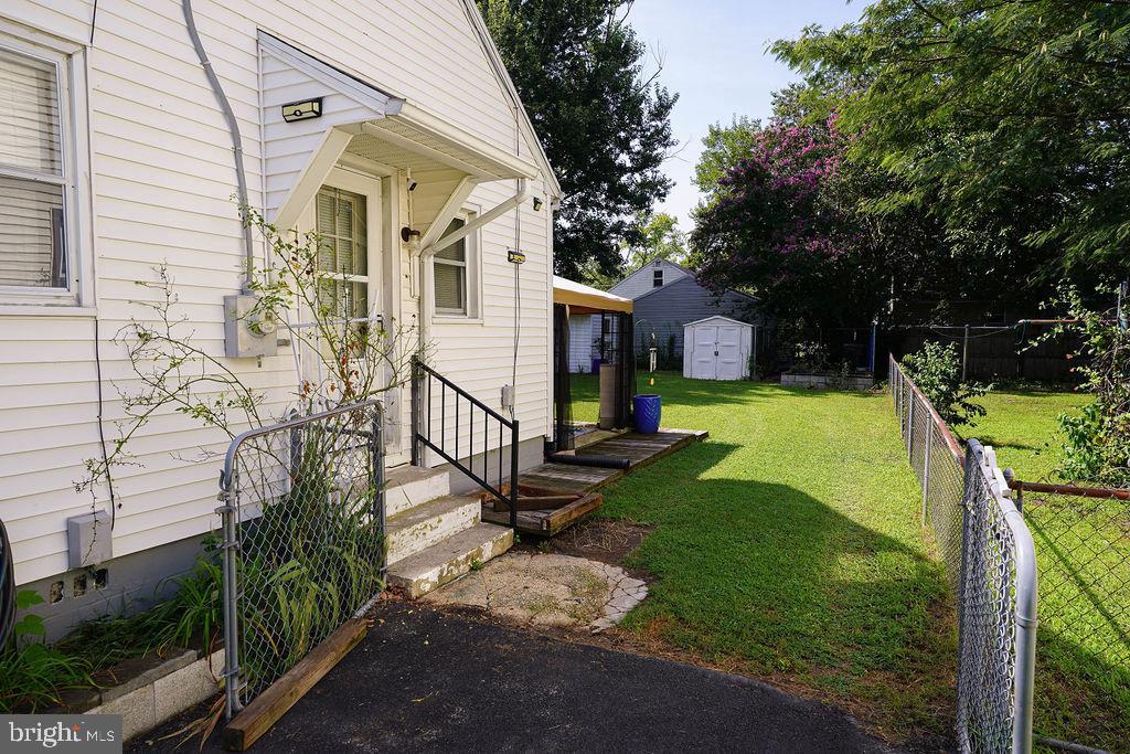 104 VAN BUREN STREET